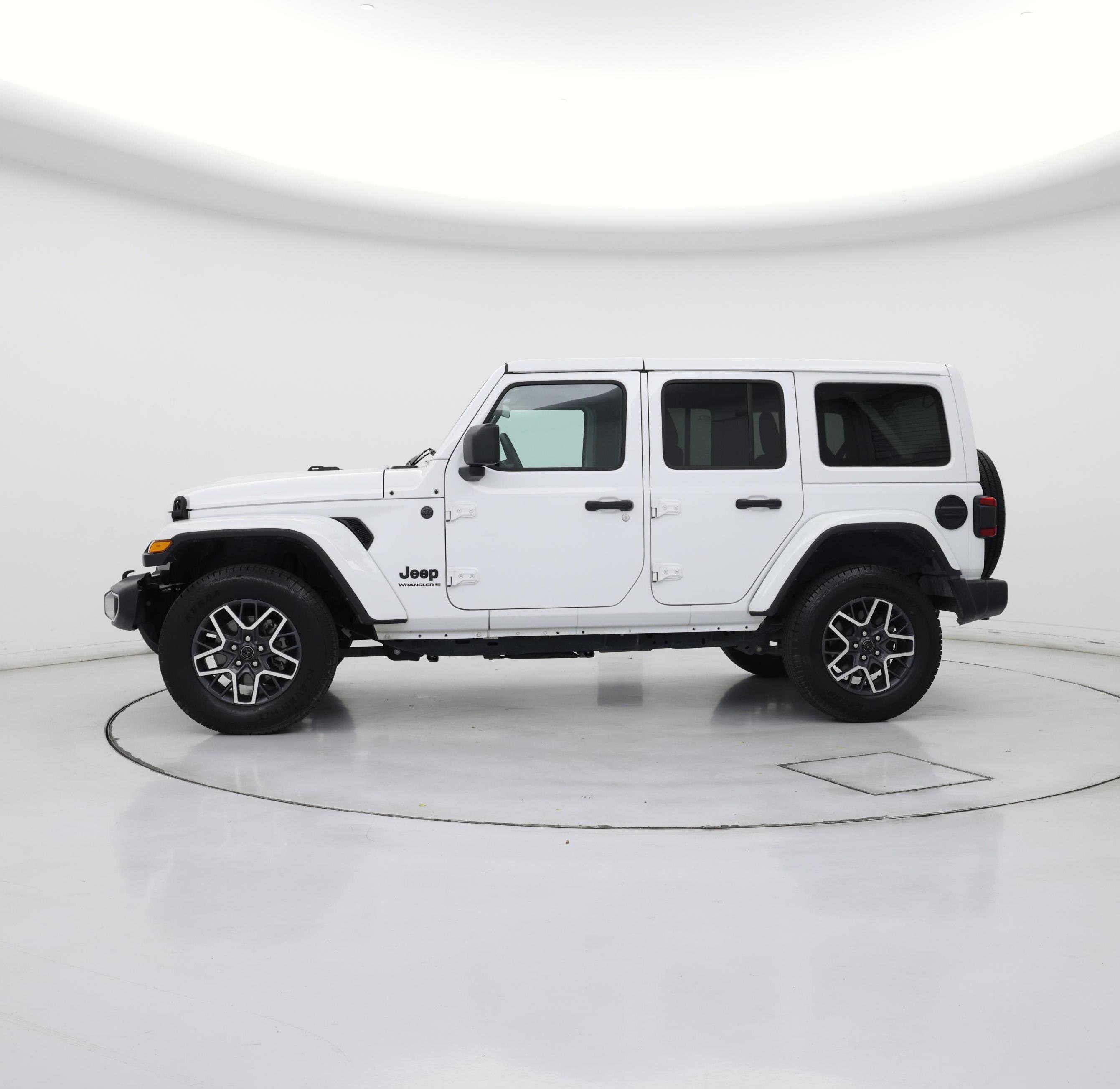 Thumbnail: 2025 Jeep Wrangler - 3