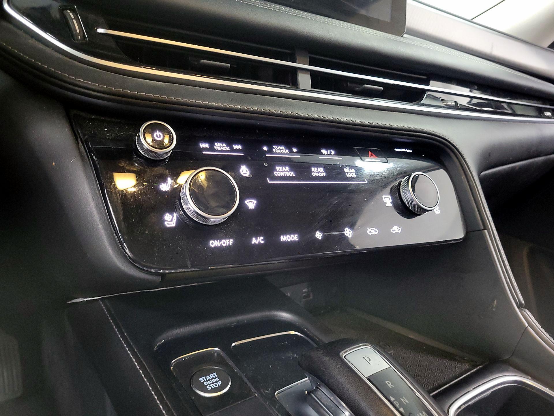 Thumbnail: 2023 INFINITI QX60 - 16