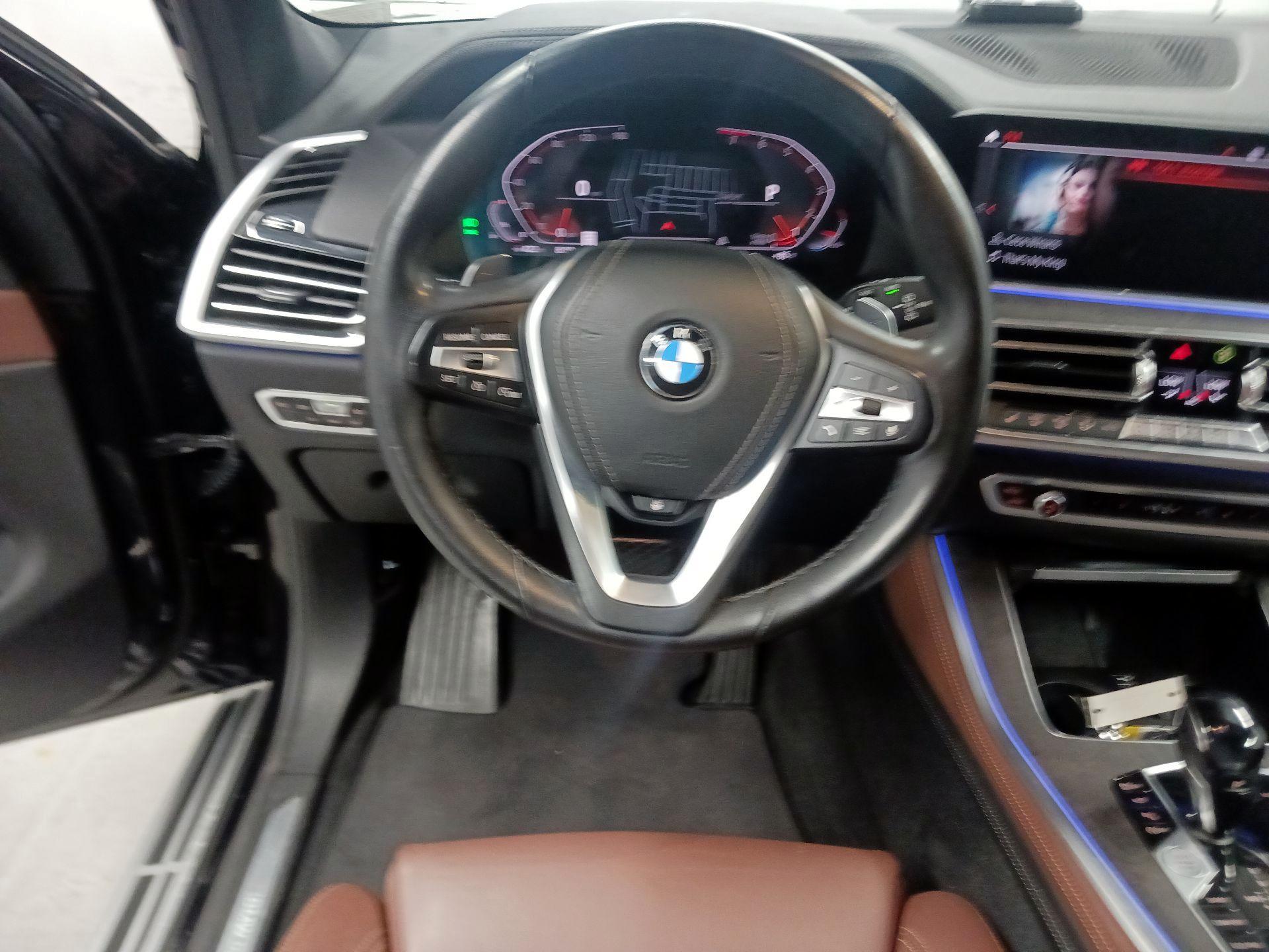 Thumbnail: 2020 BMW X5 - 10
