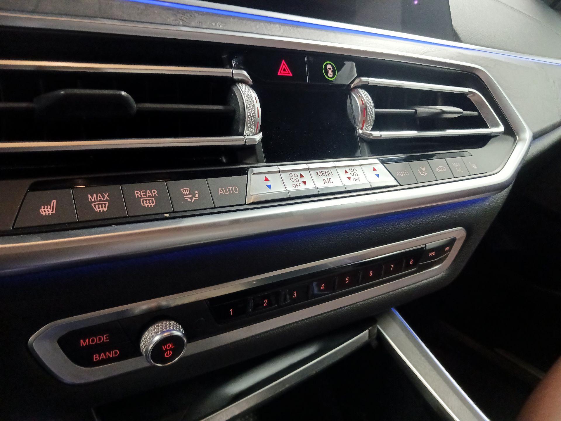 Thumbnail: 2020 BMW X5 - 14