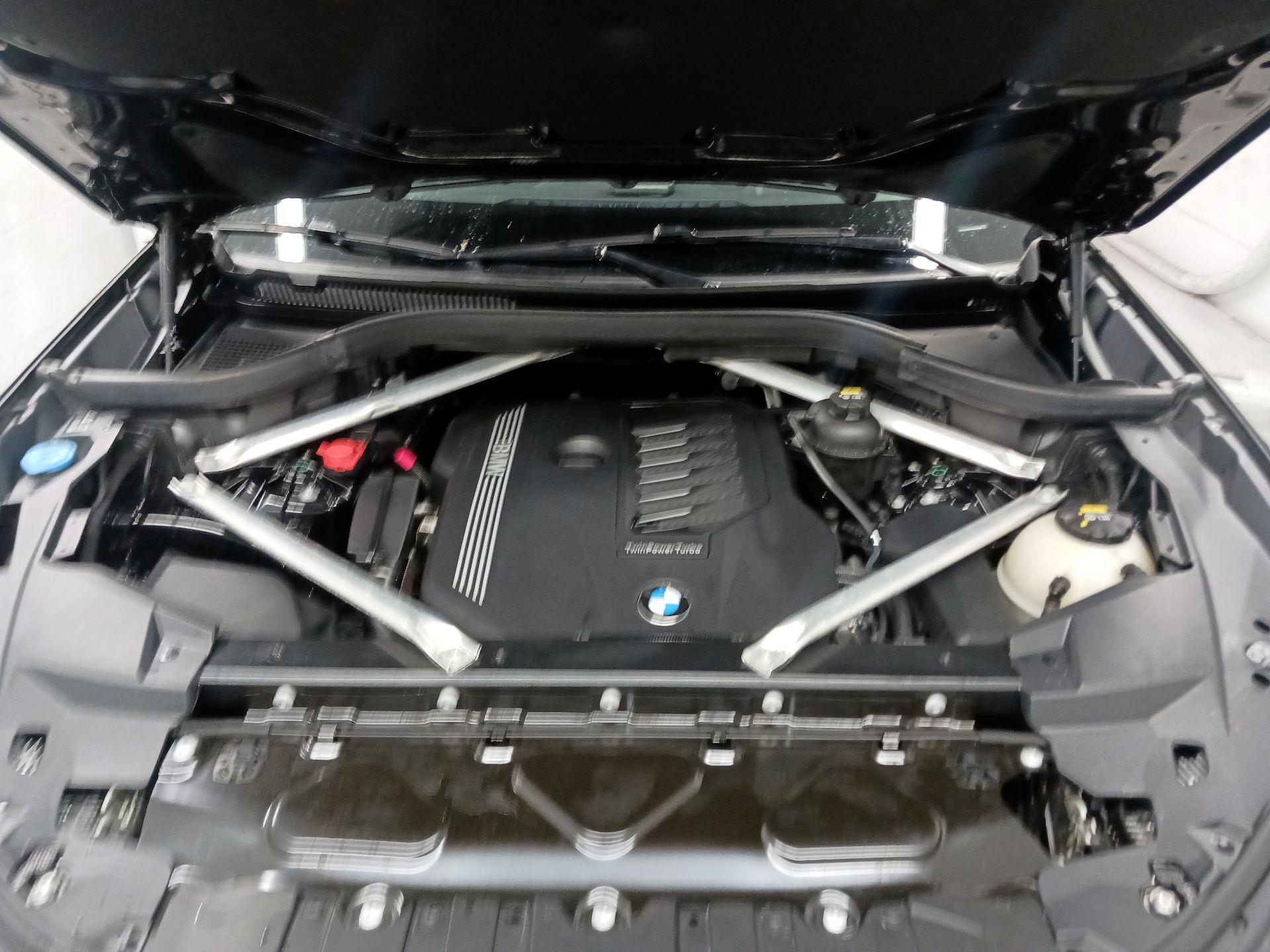 Thumbnail: 2020 BMW X5 - 17