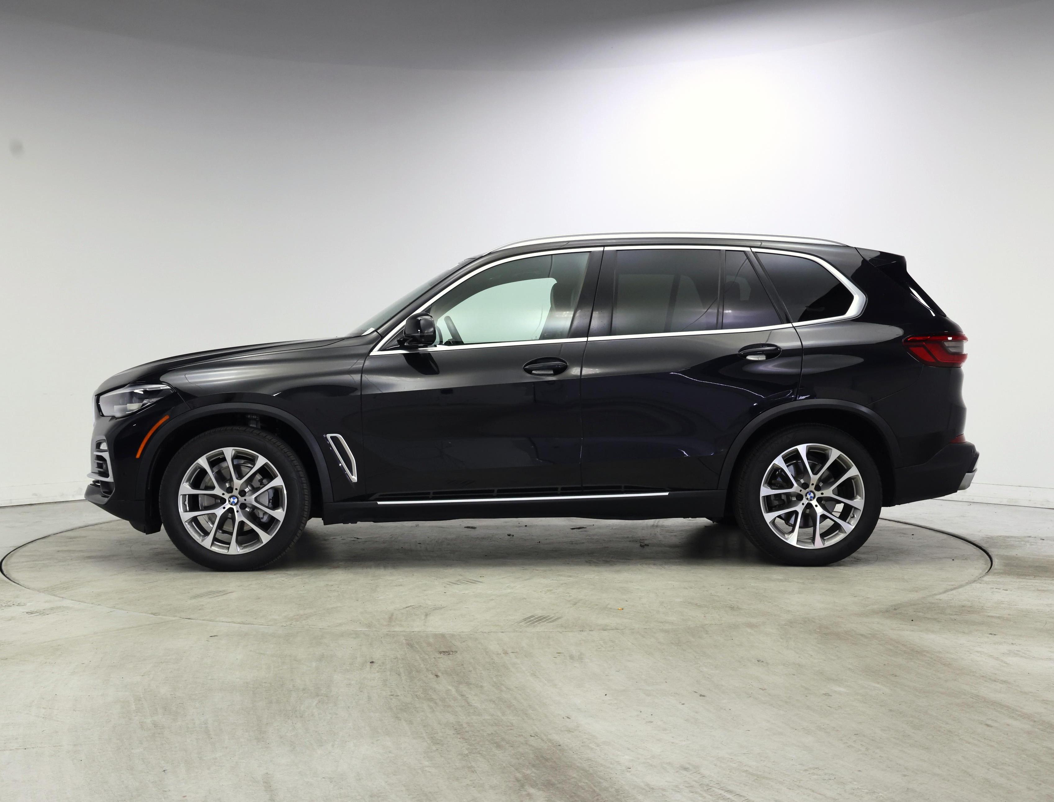 Thumbnail: 2020 BMW X5 - 3
