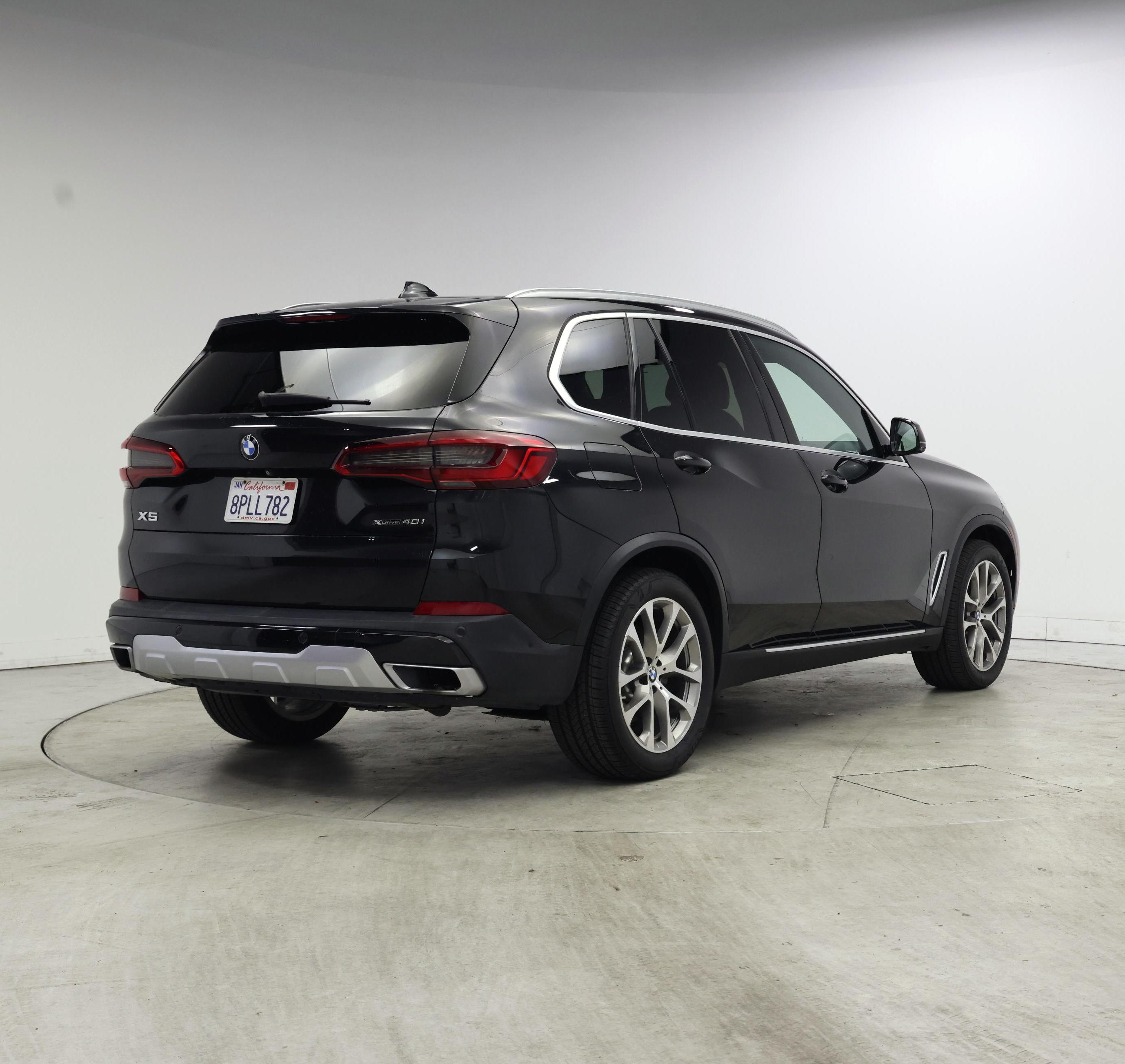 Thumbnail: 2020 BMW X5 - 8
