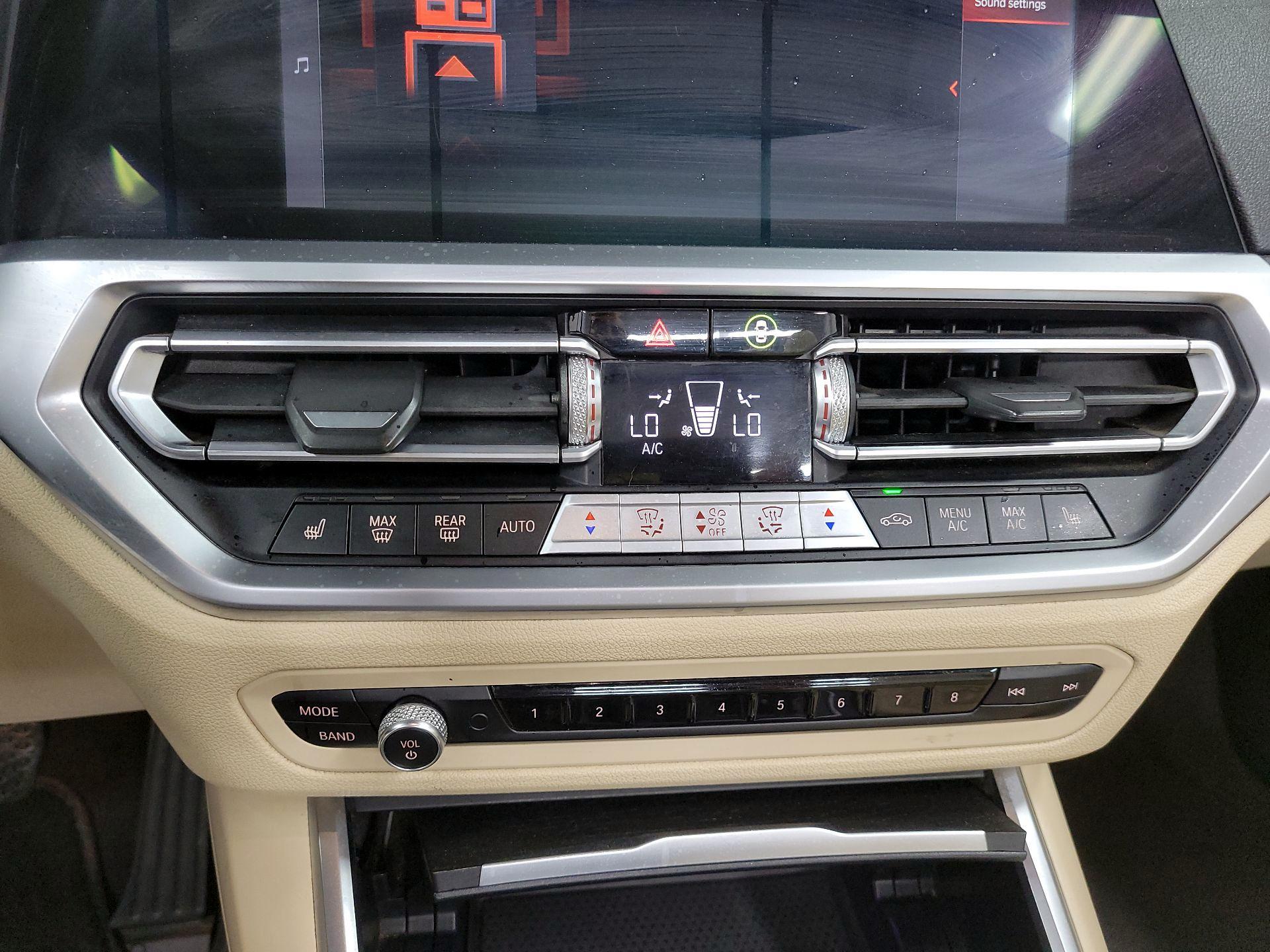 Thumbnail: 2022 BMW 4 Series - 15