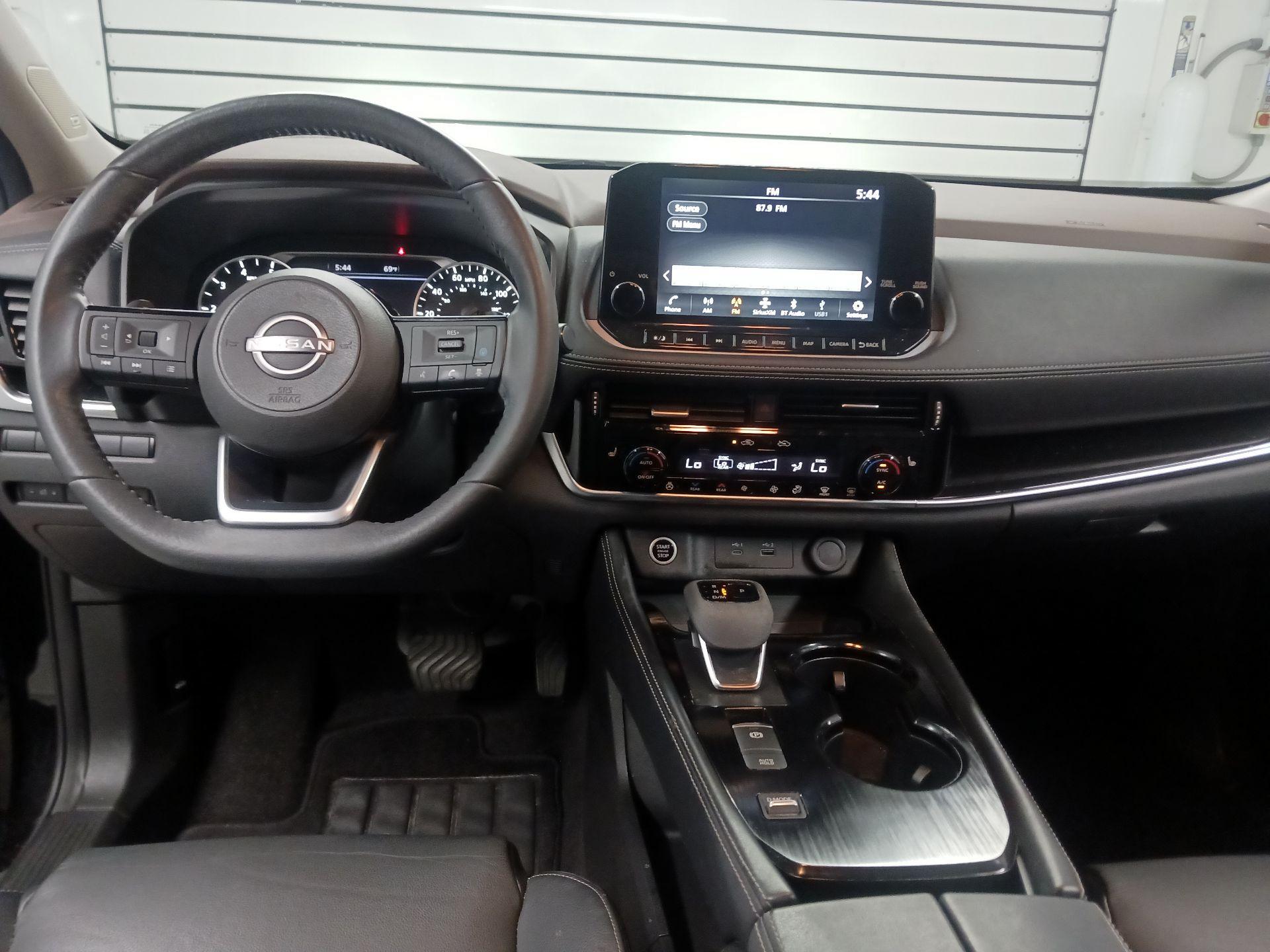 Thumbnail: 2023 Nissan Rogue - 9