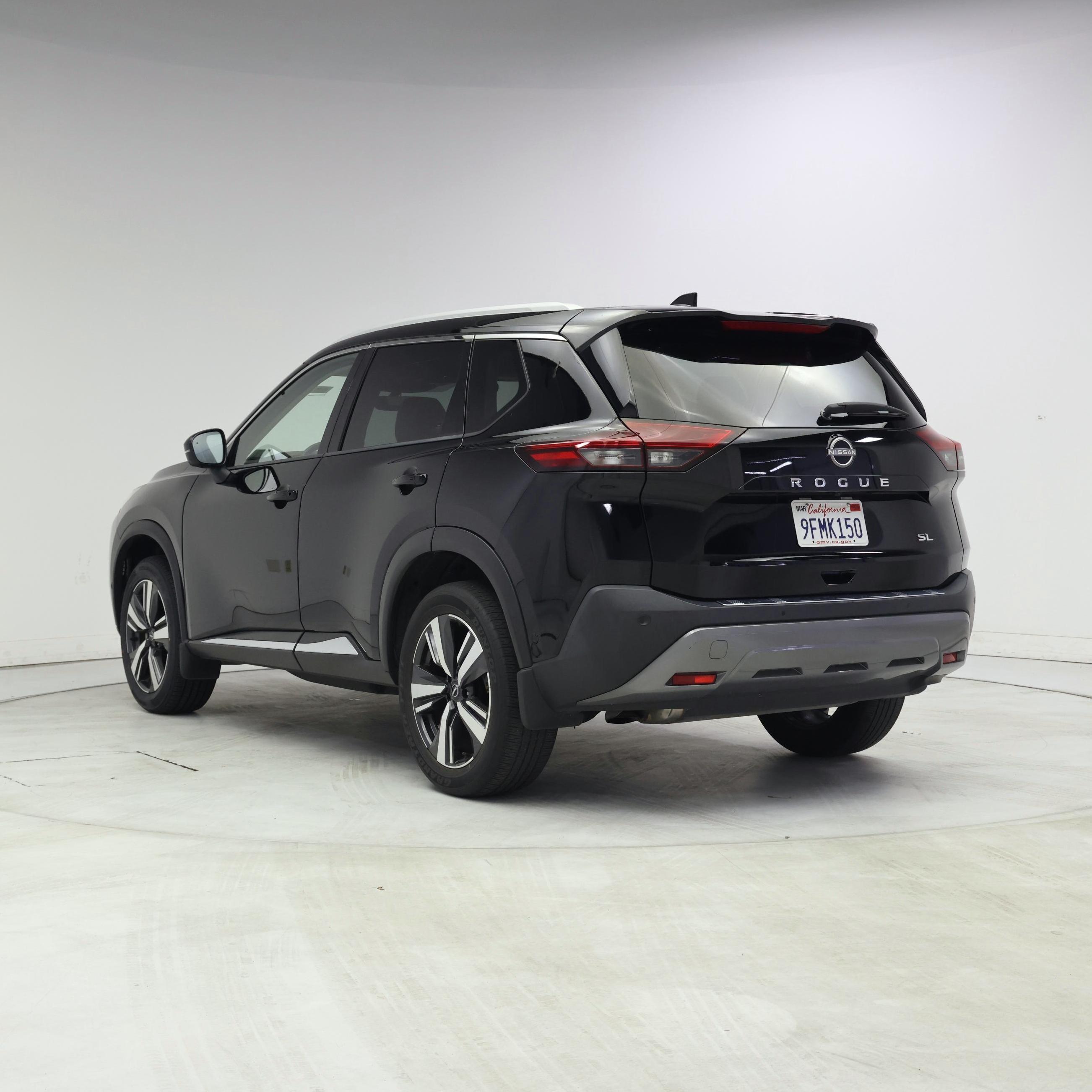 Thumbnail: 2023 Nissan Rogue - 2