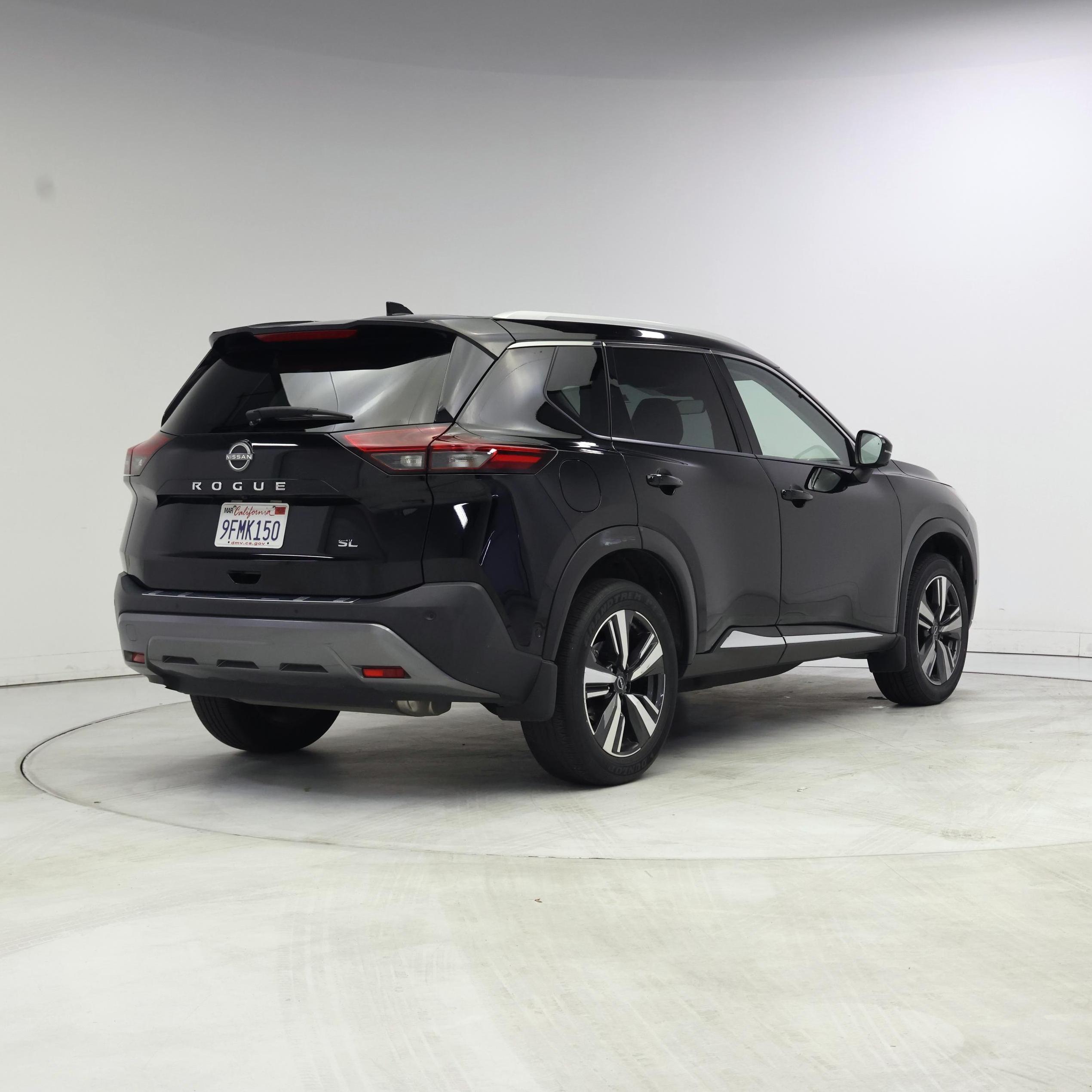 Thumbnail: 2023 Nissan Rogue - 8