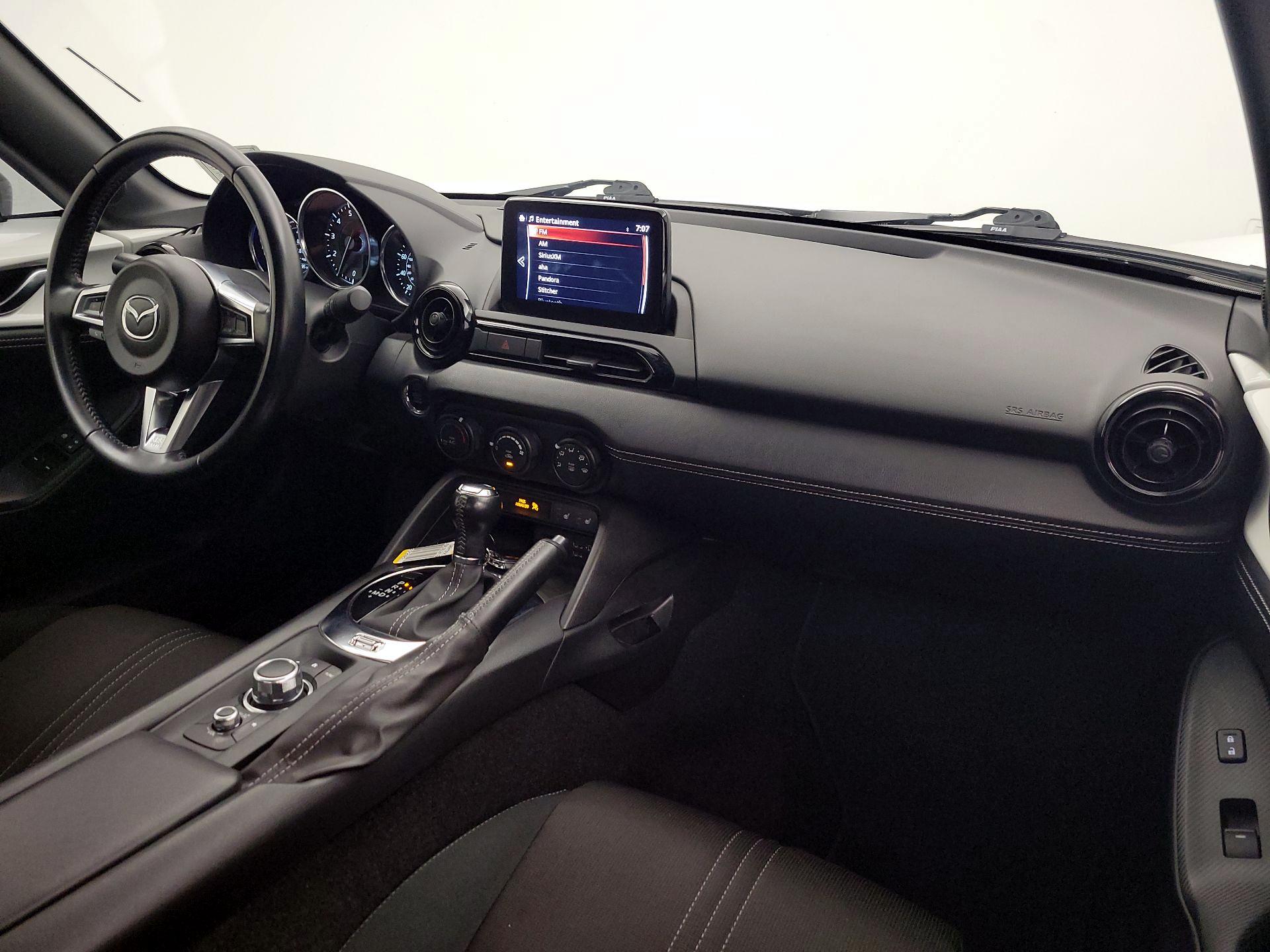 Thumbnail: 2020 Mazda MX-5 Miata - 9