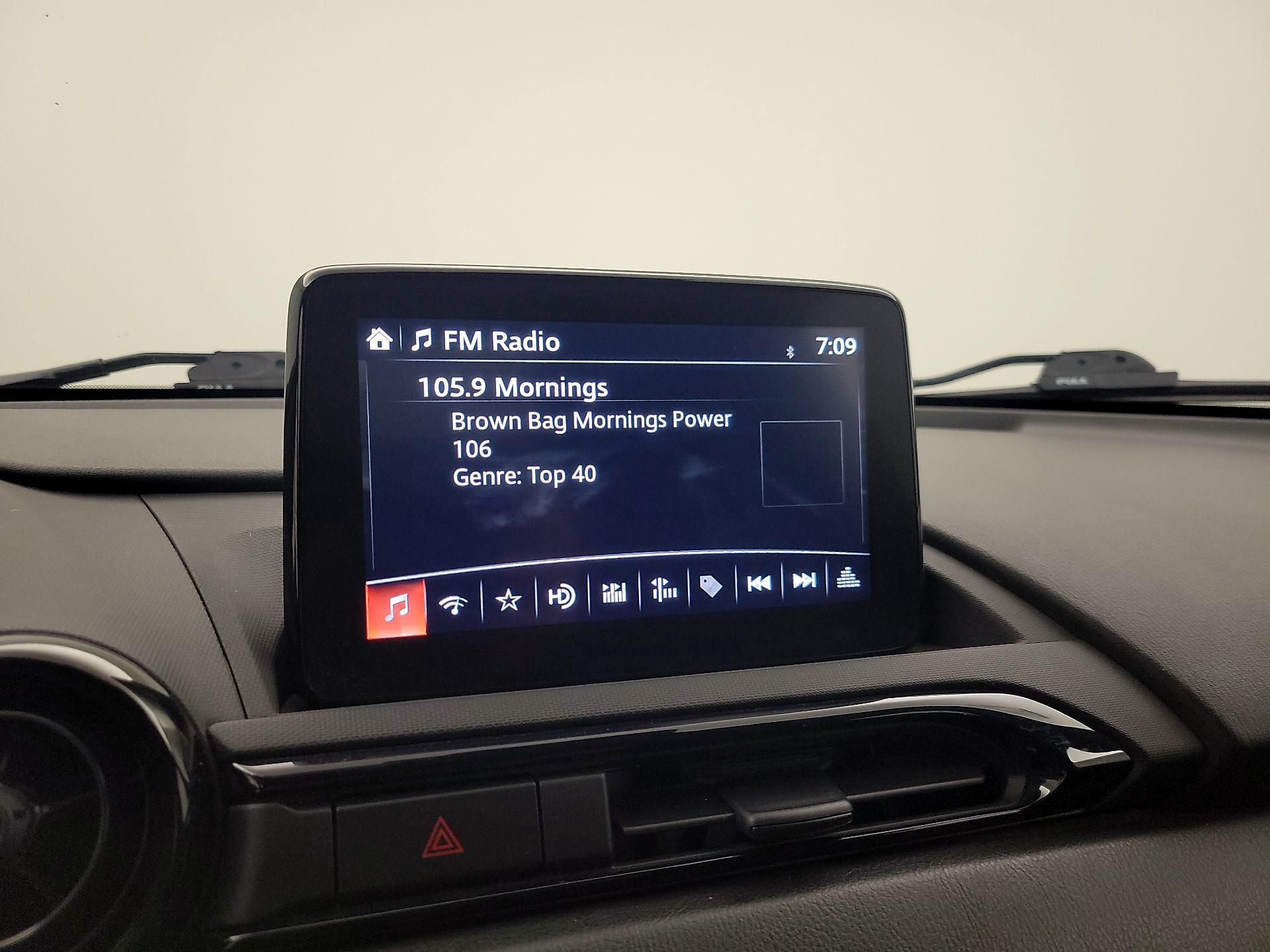 Thumbnail: 2020 Mazda MX-5 Miata - 15