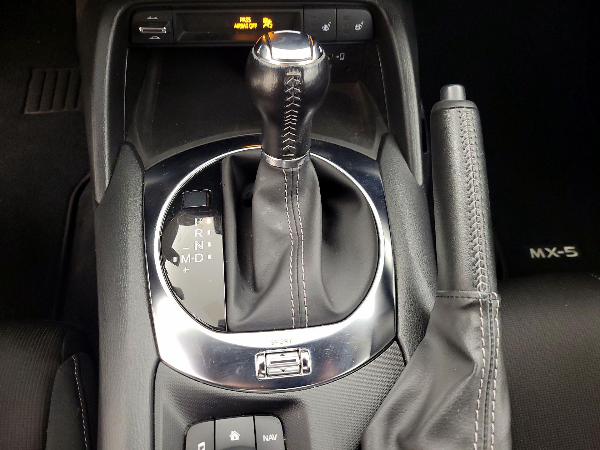 Thumbnail: 2020 Mazda MX-5 Miata - 17