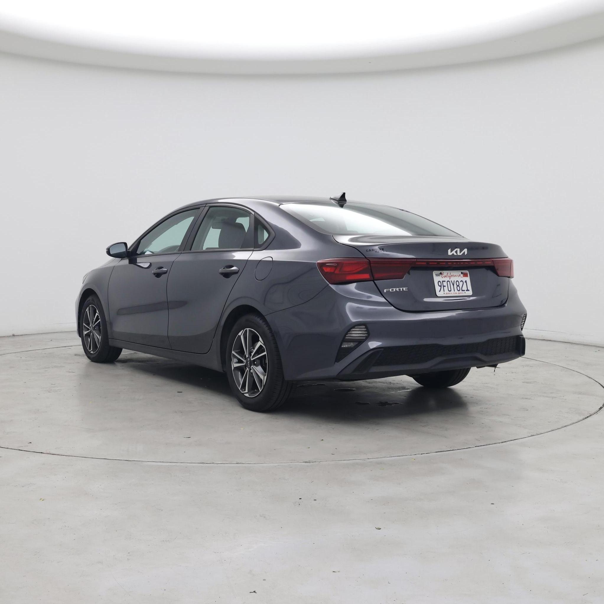 Thumbnail: 2023 Kia Forte - 2