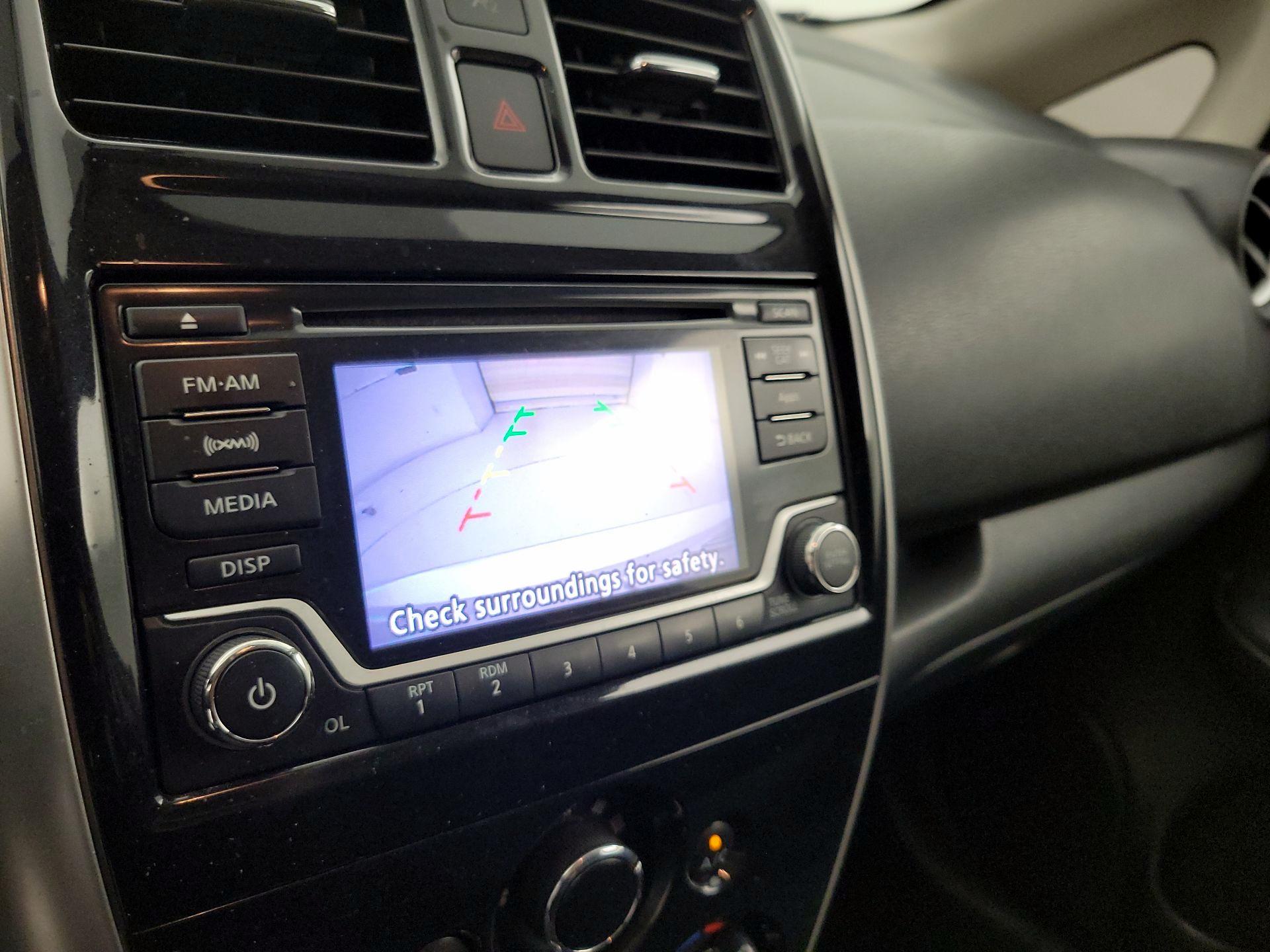 Thumbnail: 2016 Nissan Versa Note - 13