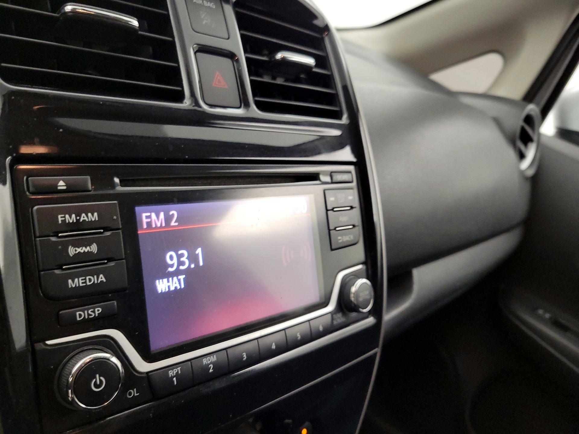 Thumbnail: 2016 Nissan Versa Note - 14