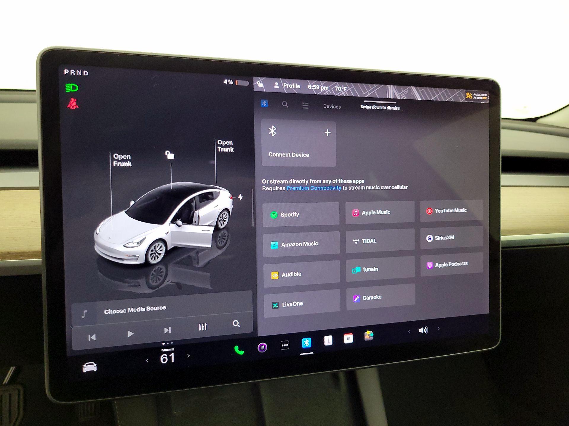 Thumbnail: 2022 Tesla Model 3 - 15