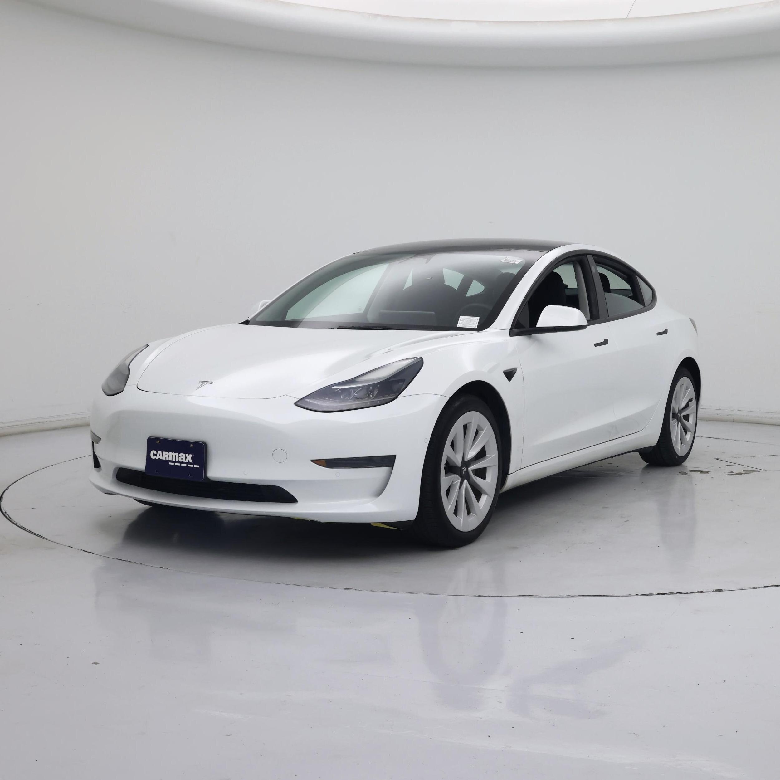Thumbnail: 2022 Tesla Model 3 - 4