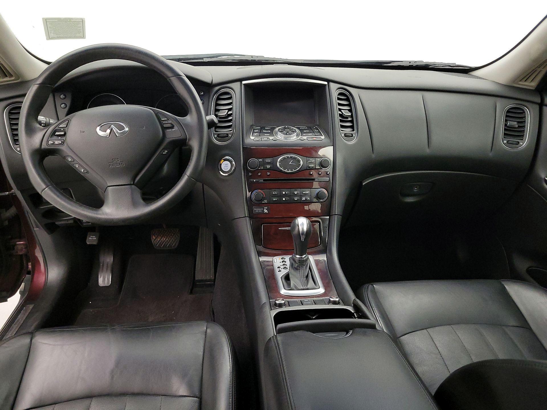 Thumbnail: 2017 INFINITI QX50 - 9