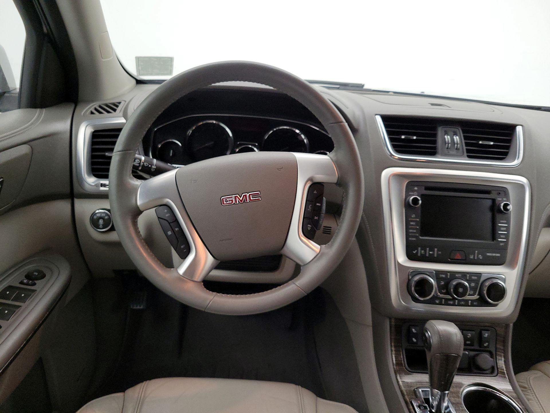 Thumbnail: 2015 GMC Acadia - 10