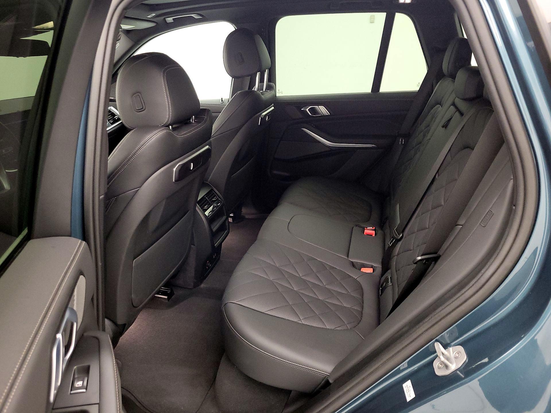 Thumbnail: 2024 BMW X5 - 19