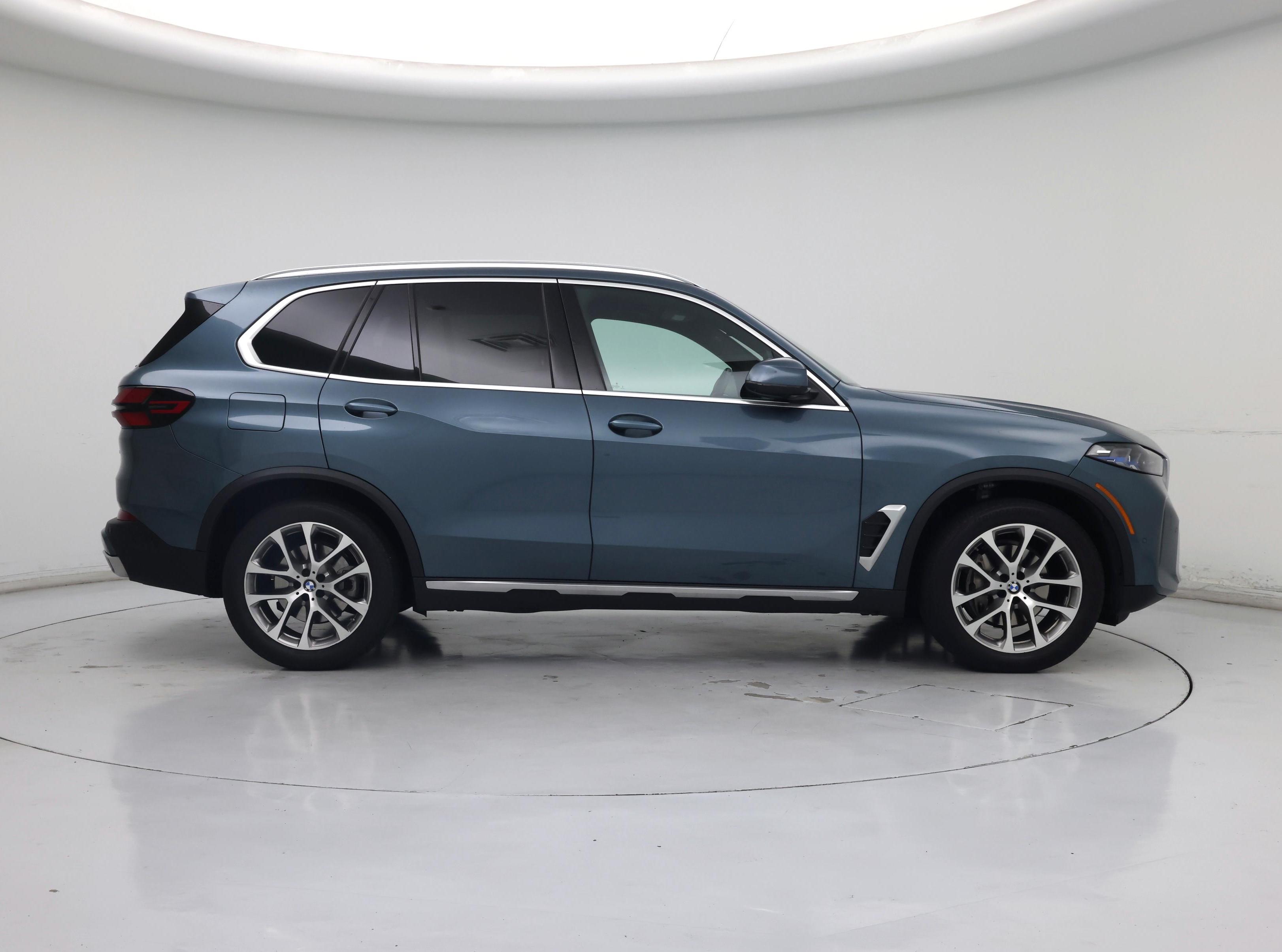 Thumbnail: 2024 BMW X5 - 7