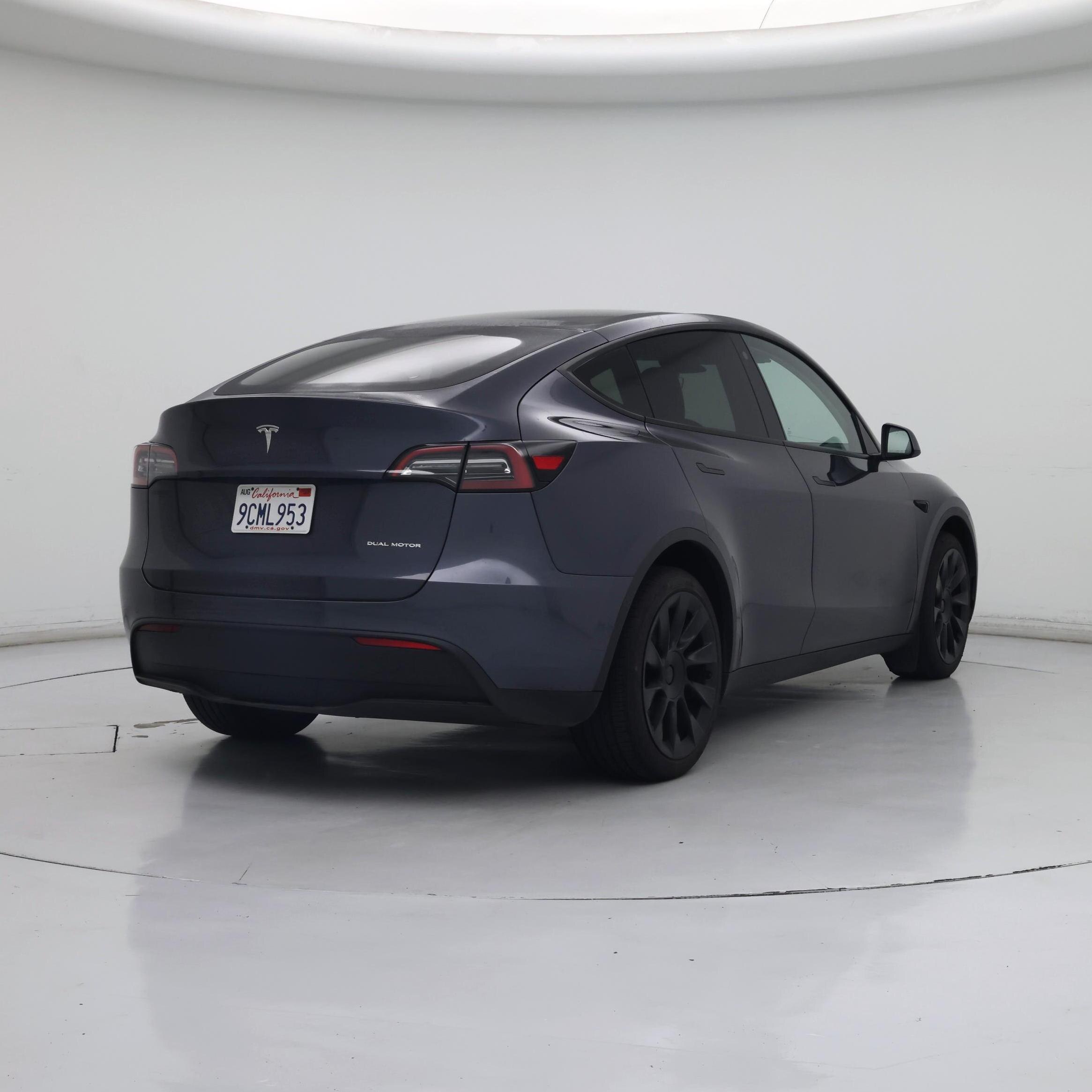 Thumbnail: 2022 Tesla Model Y - 8