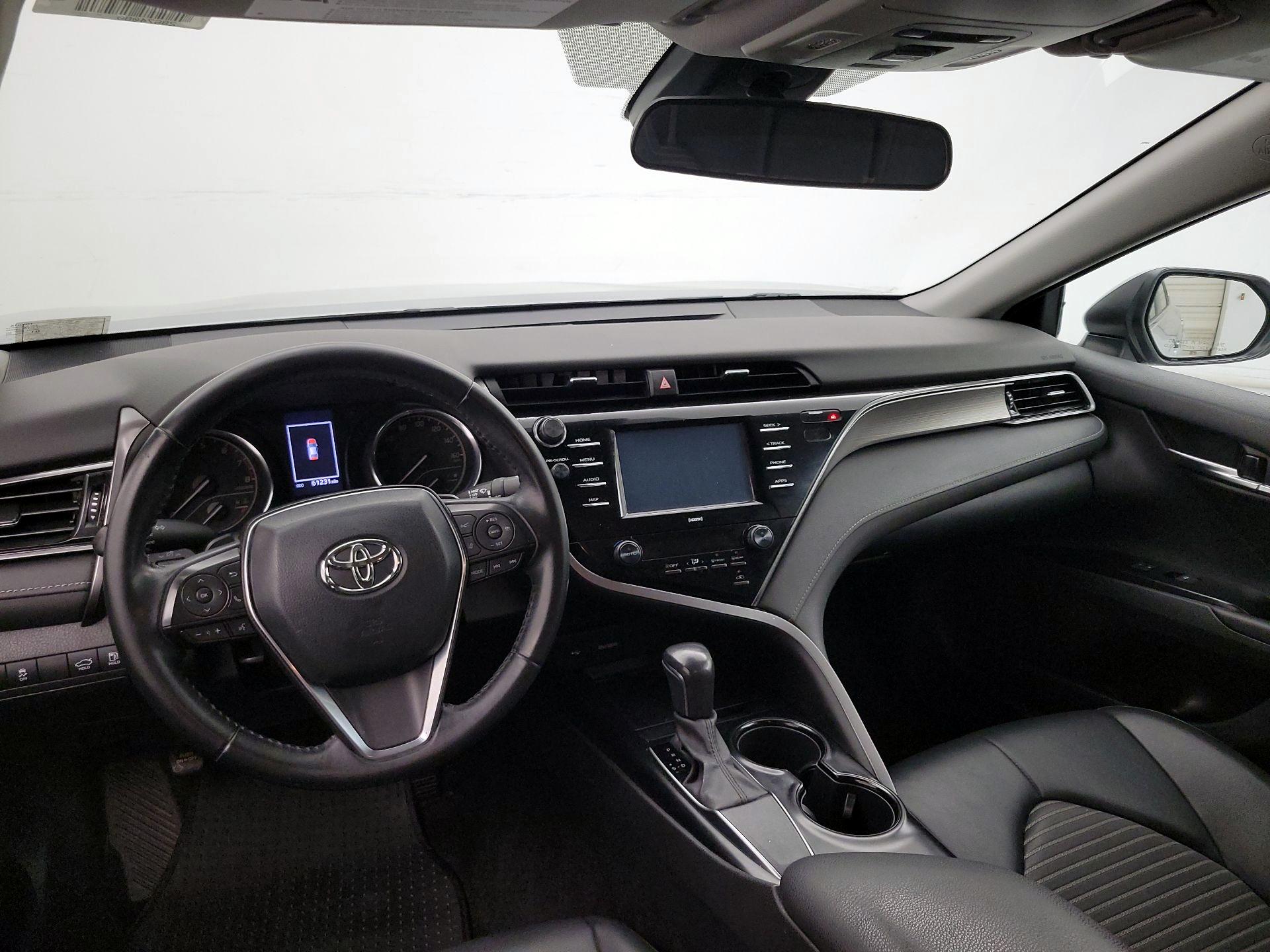 Thumbnail: 2020 Toyota Camry - 9