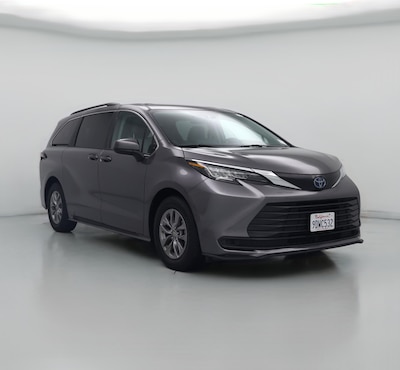 2023 Toyota Sienna Hybrid LE