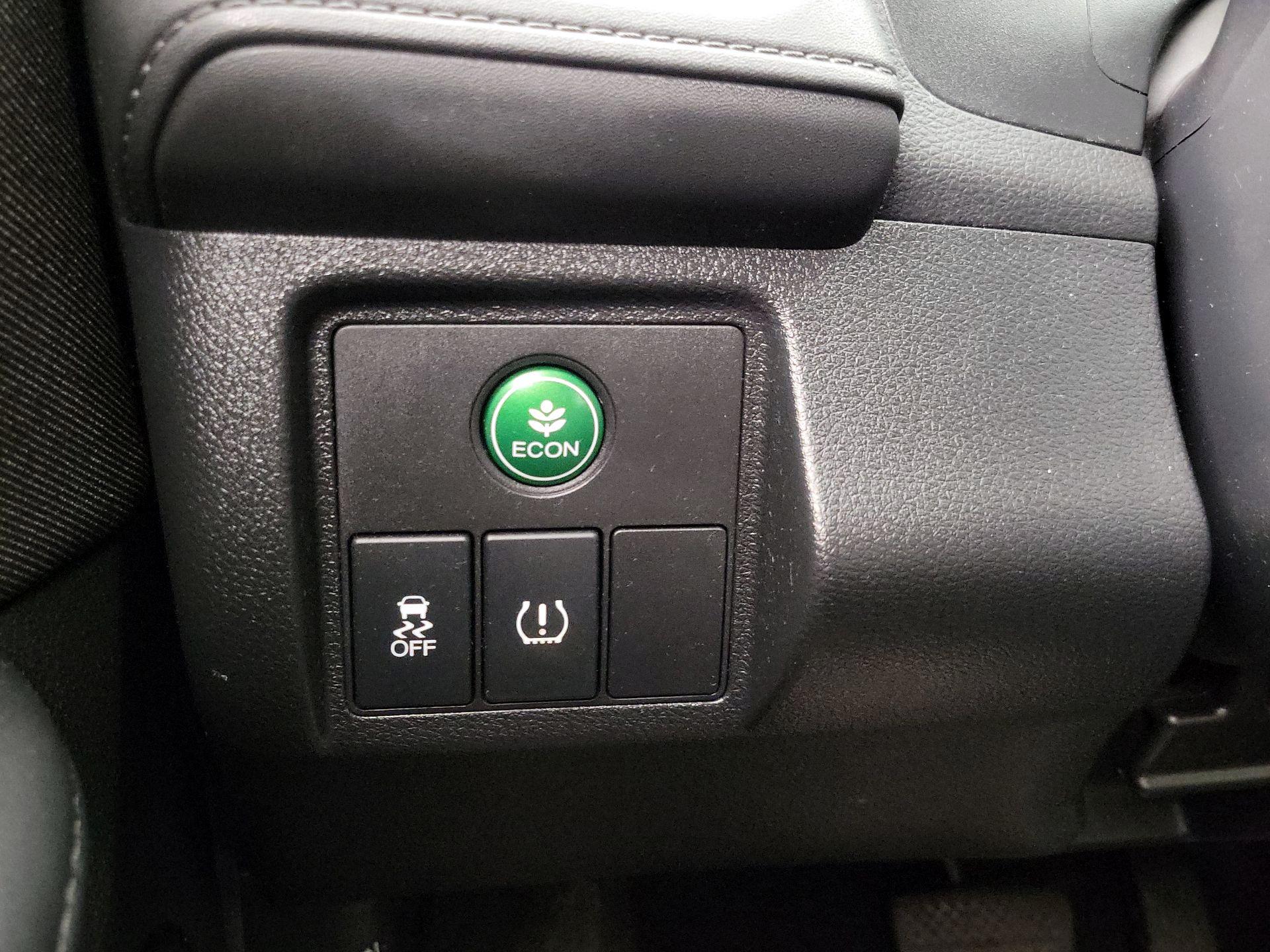 Thumbnail: 2019 Honda HR-V - 13