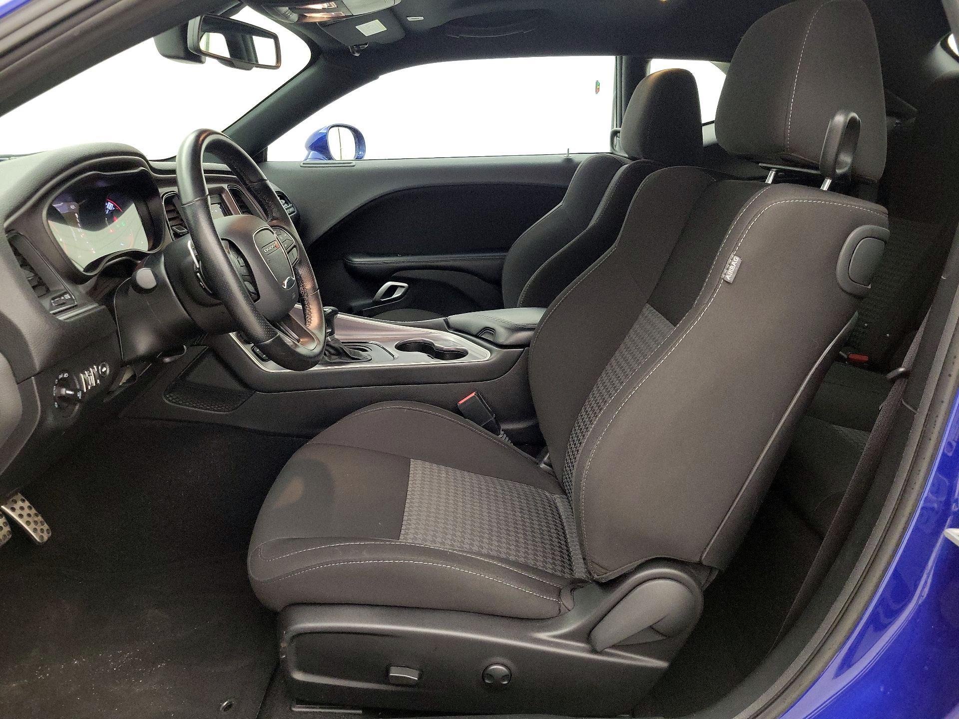 Thumbnail: 2022 Dodge Challenger - 11