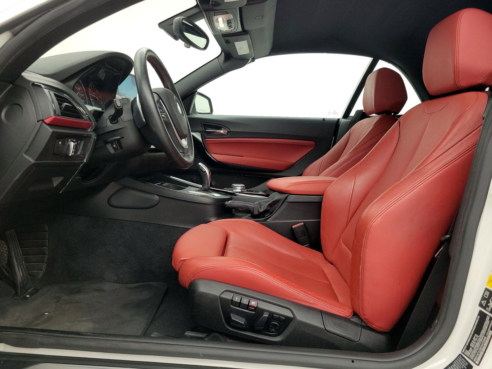 Thumbnail: 2015 BMW 2 Series - 11