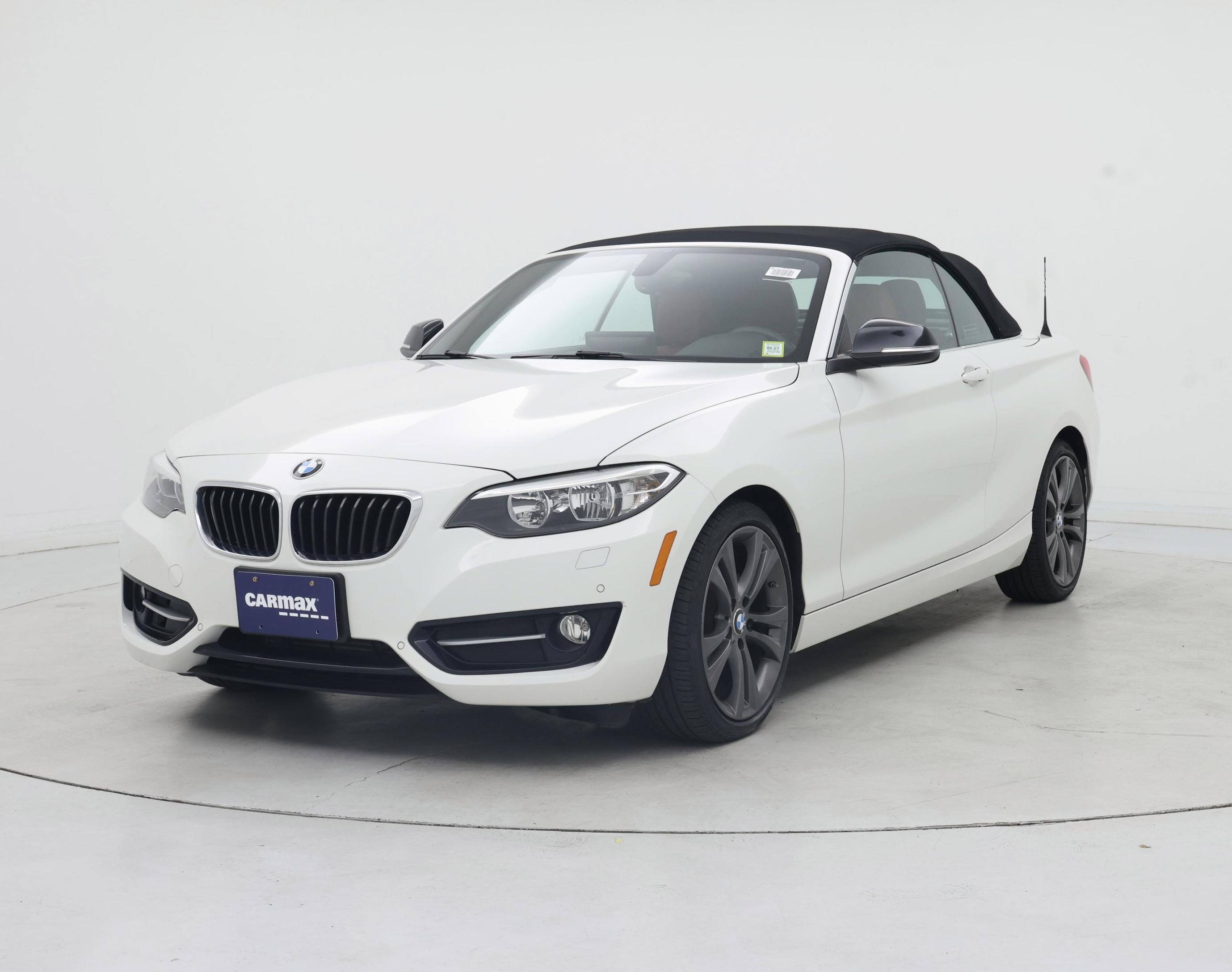 Thumbnail: 2015 BMW 2 Series - 4