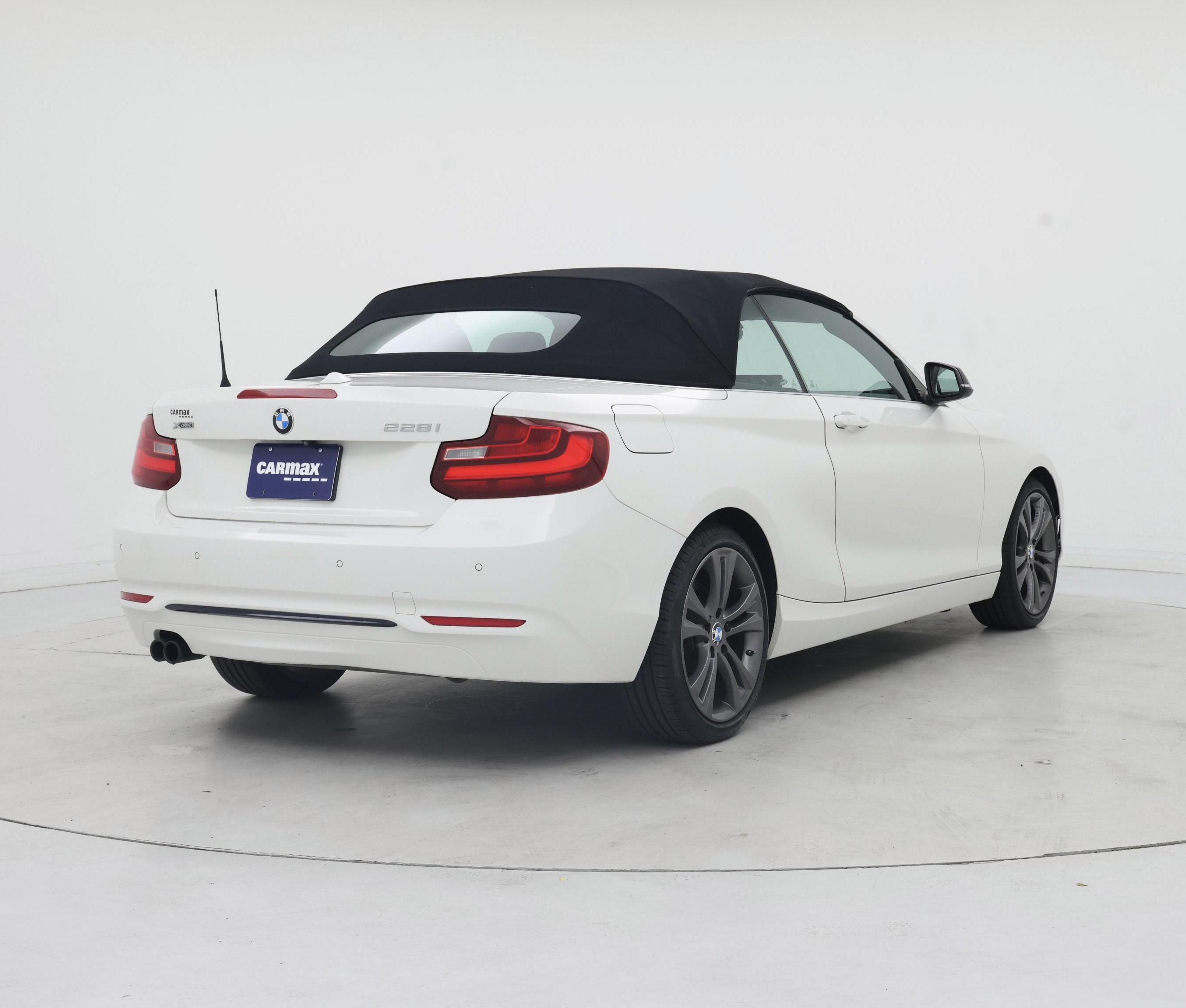 Thumbnail: 2015 BMW 2 Series - 8