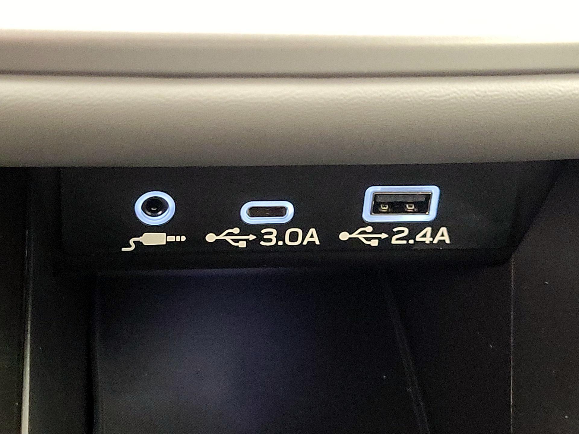 Thumbnail: 2025 Subaru Legacy - 18