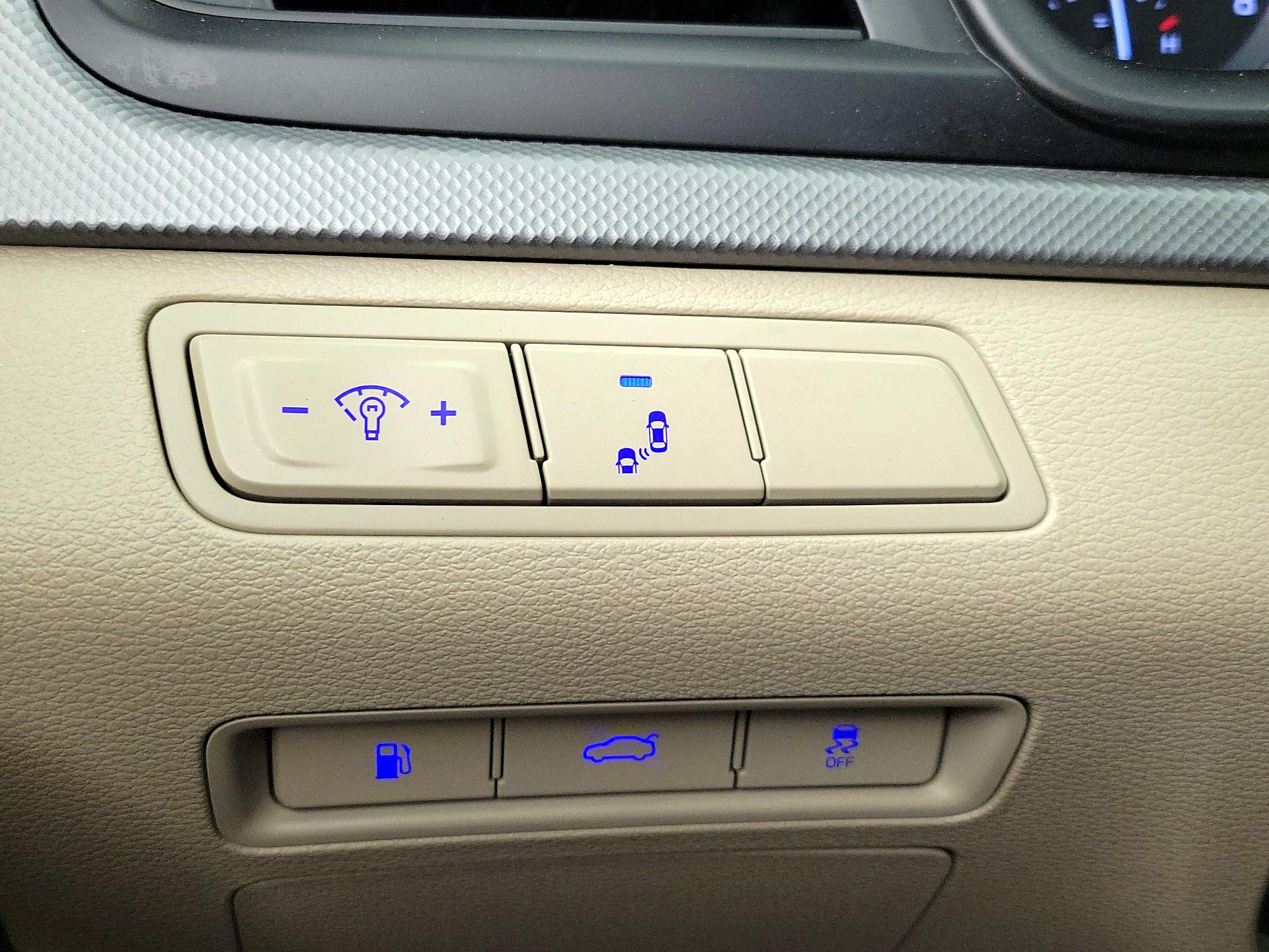 Thumbnail: 2019 Hyundai Sonata - 13