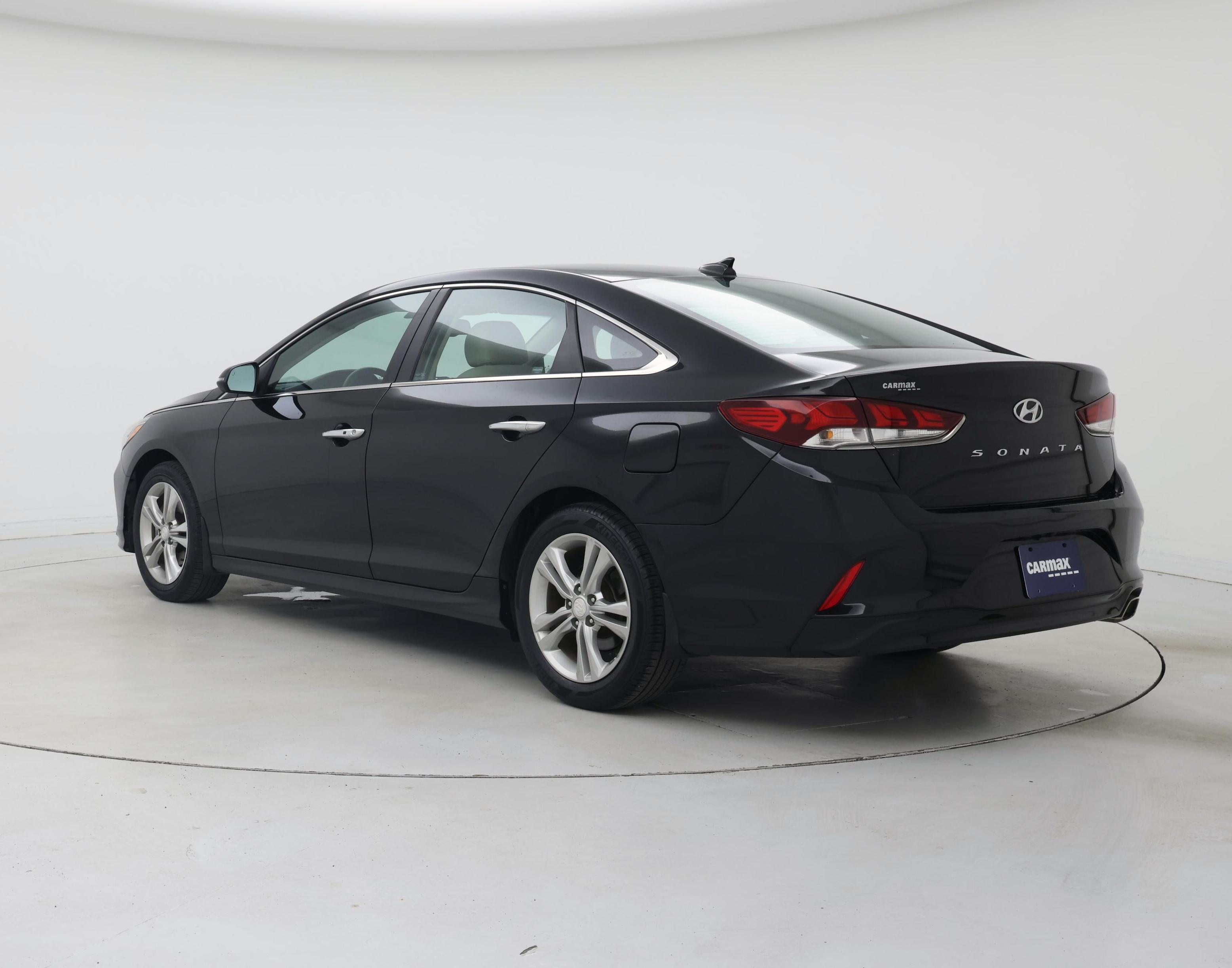 Thumbnail: 2019 Hyundai Sonata - 2