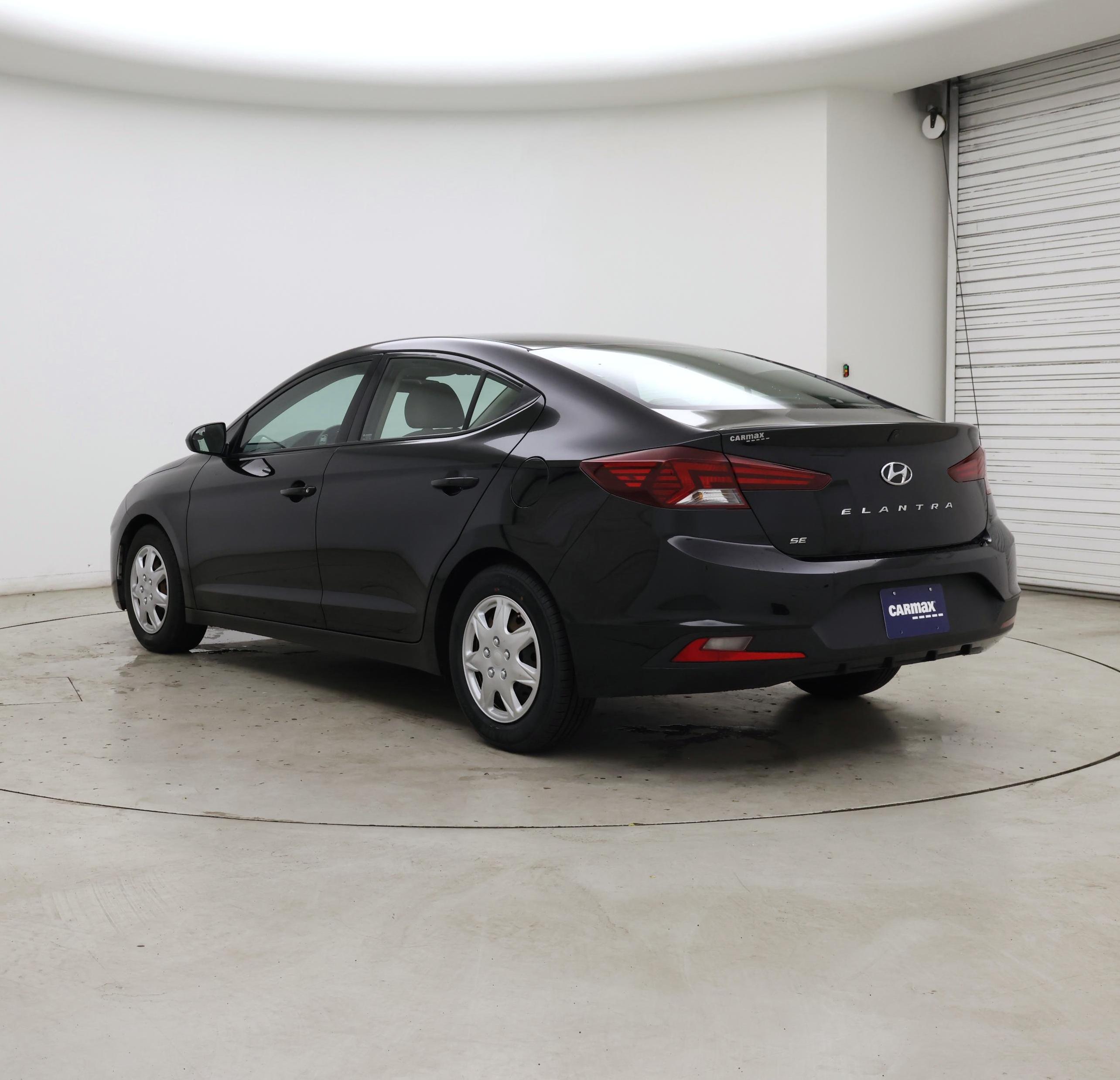 Thumbnail: 2020 Hyundai Elantra - 2