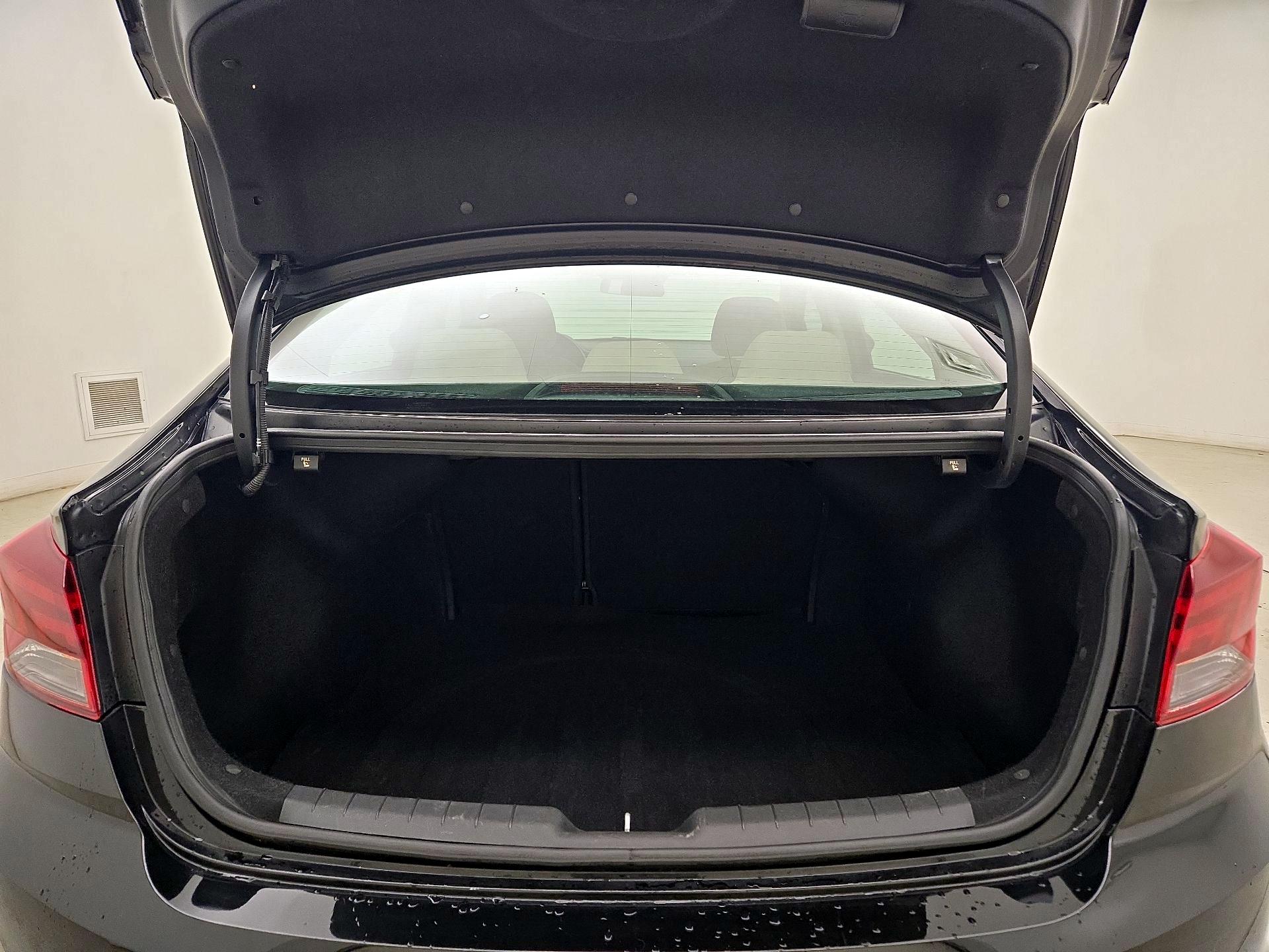 Thumbnail: 2020 Hyundai Elantra - 20