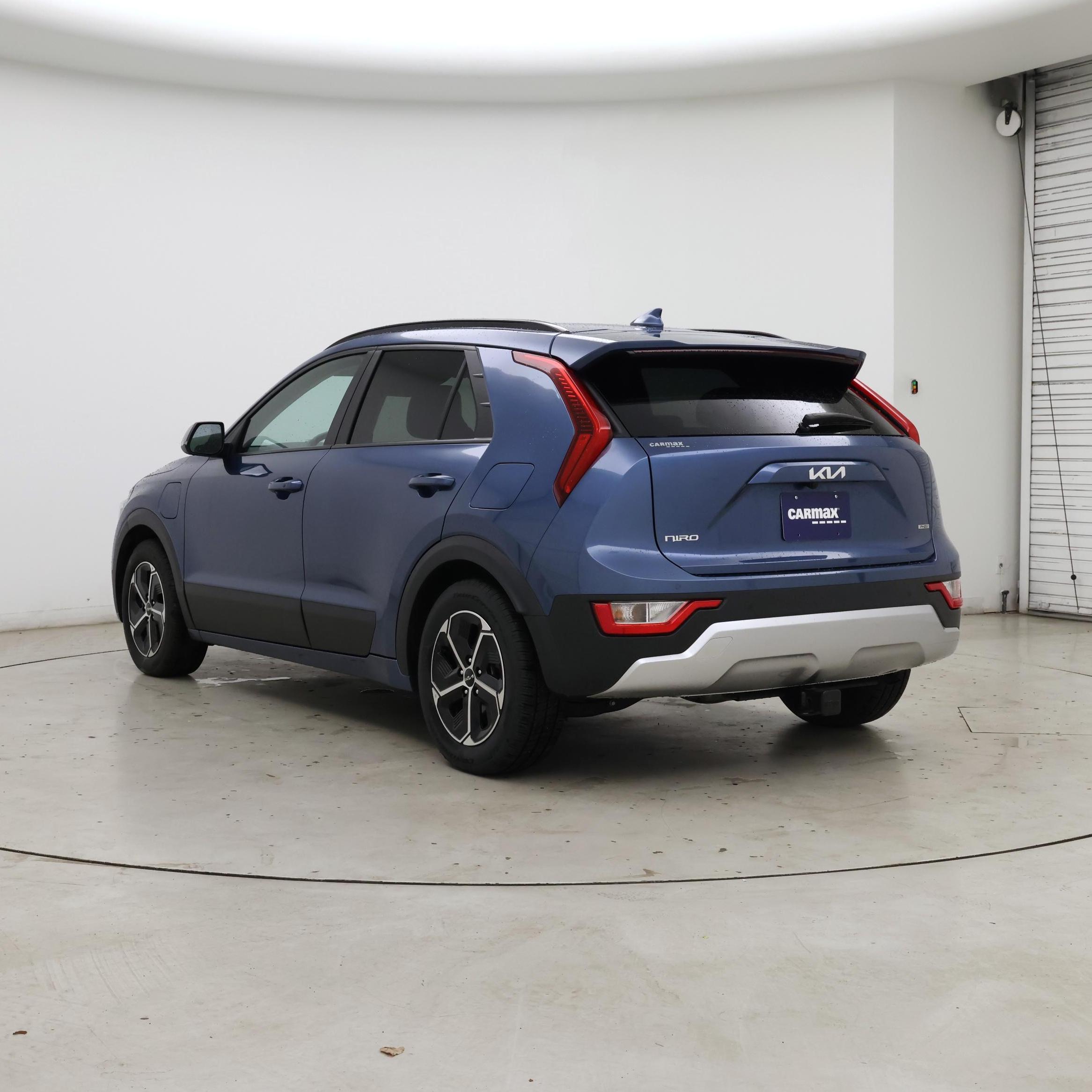 Thumbnail: 2023 Kia Niro - 2