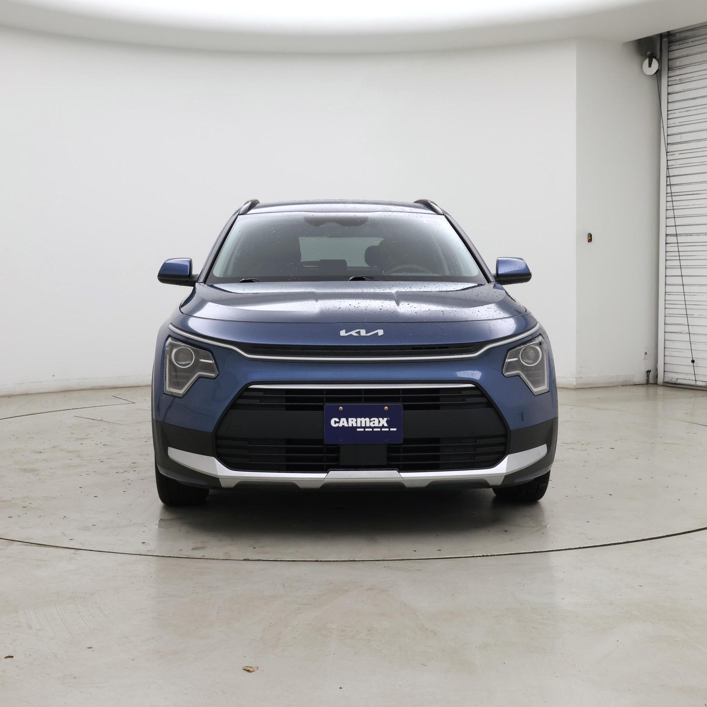 Thumbnail: 2023 Kia Niro - 5