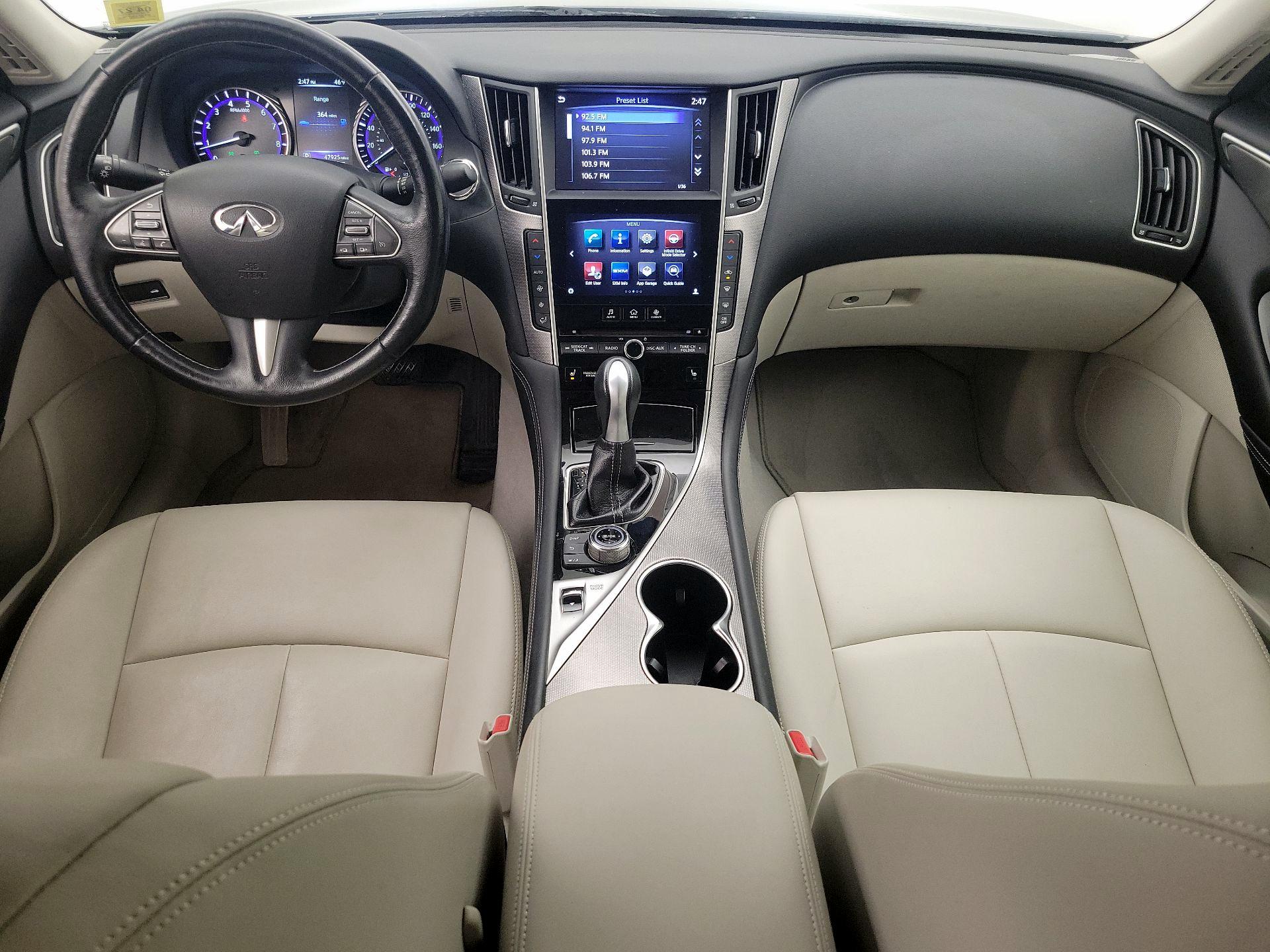 Thumbnail: 2015 INFINITI Q50 - 9