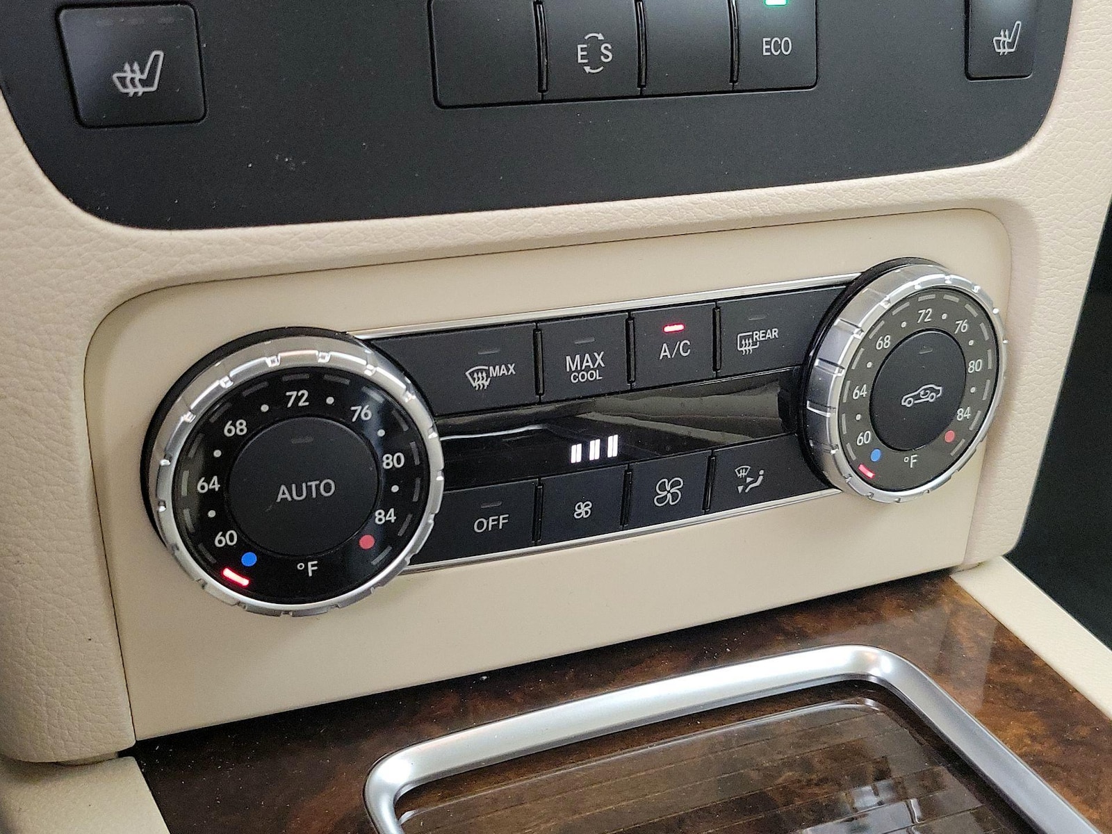 2015 Mercedes-Benz GLK-Class GLK350 - Photo 18