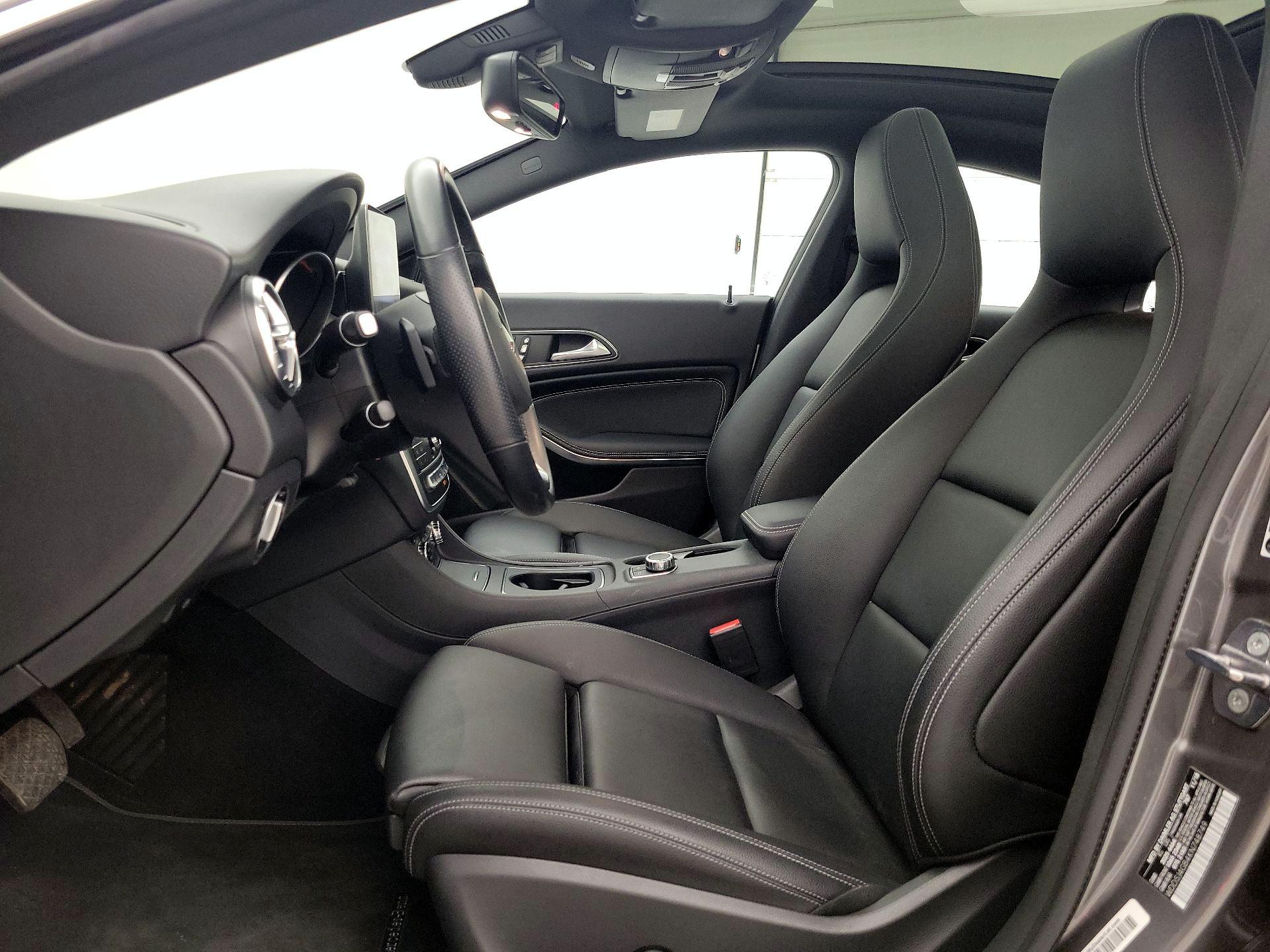 Thumbnail: 2019 Mercedes-Benz CLA - 11