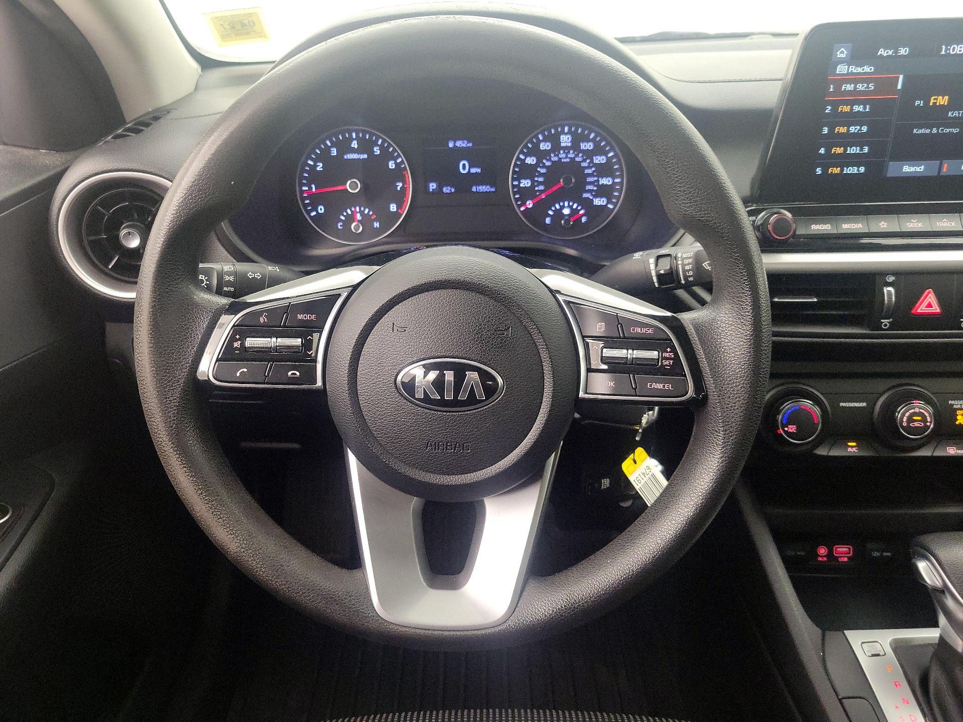 Thumbnail: 2020 Kia Forte - 10