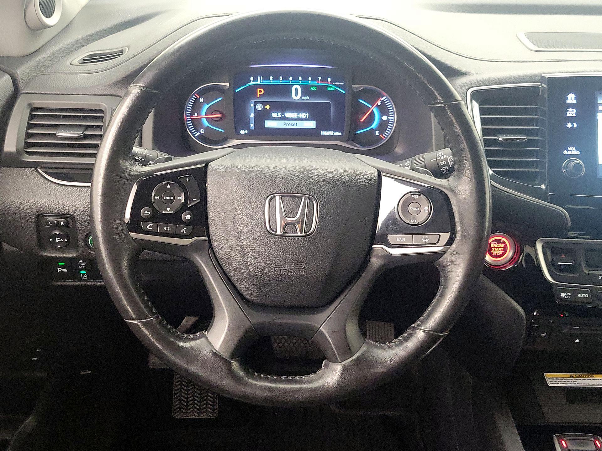 Thumbnail: 2019 Honda Pilot - 10