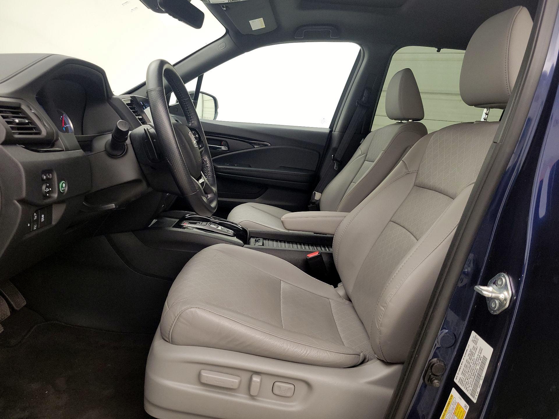 Thumbnail: 2021 Honda Passport - 11