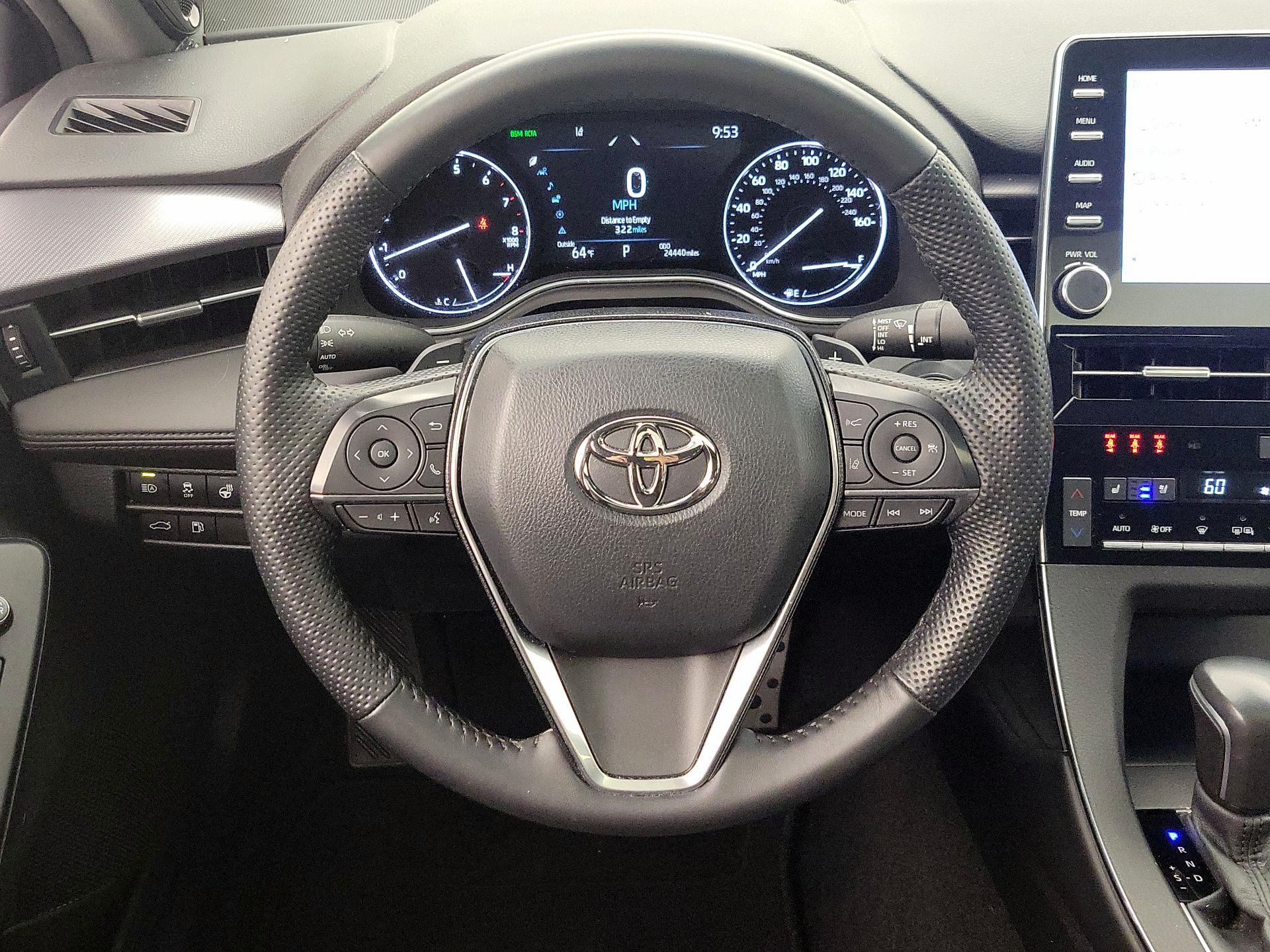Thumbnail: 2022 Toyota Avalon - 10