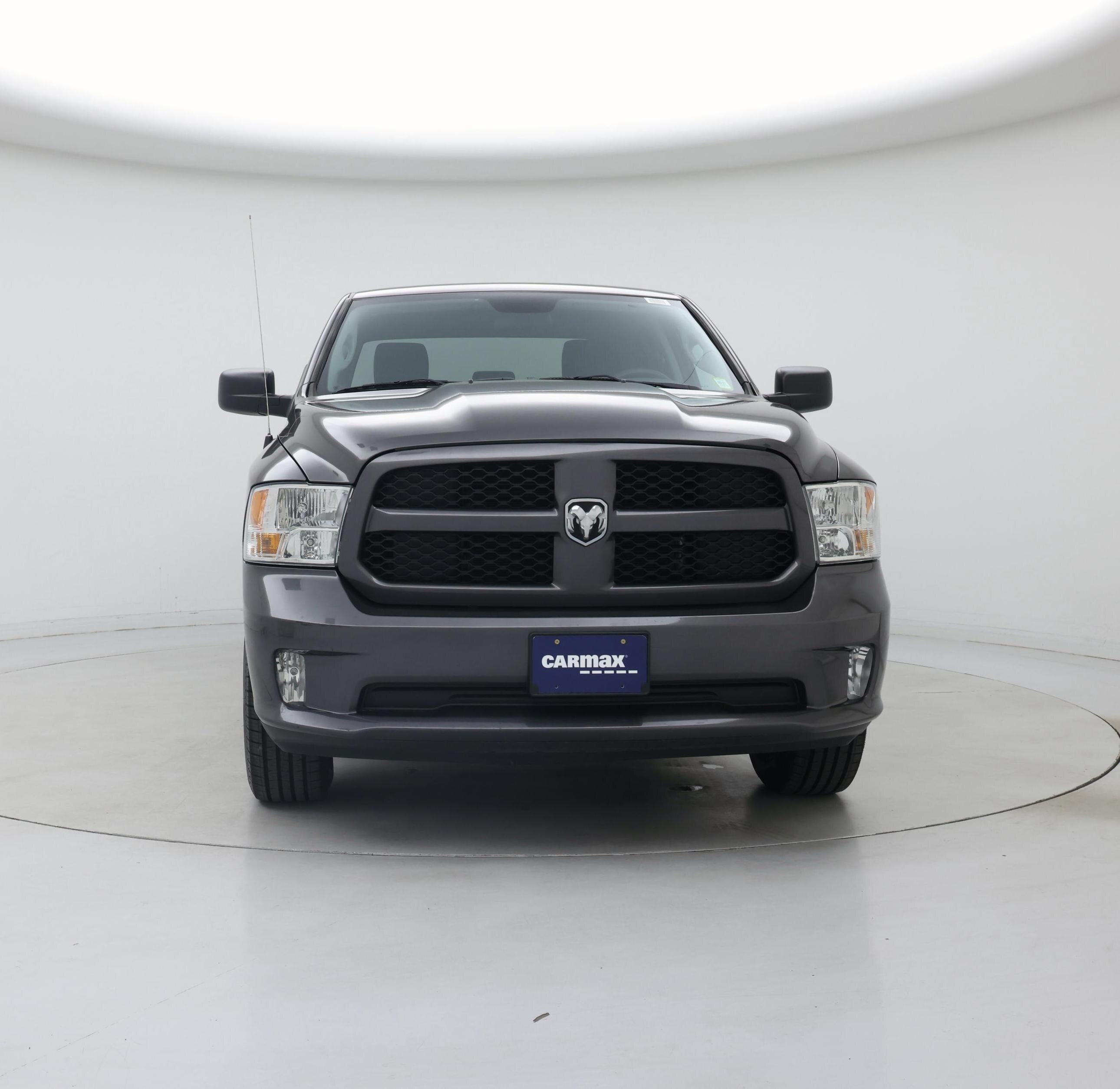 Thumbnail: 2019 RAM 1500 Classic - 5