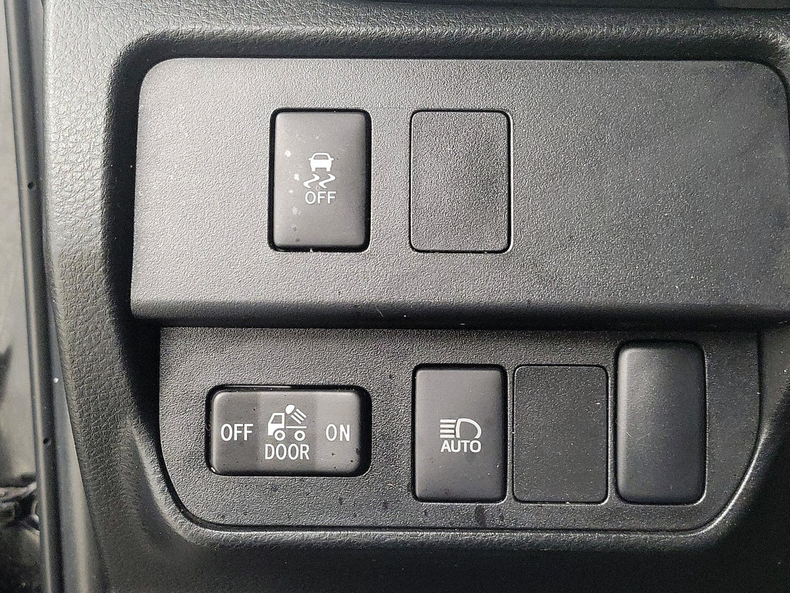 2023 Toyota Tacoma SR5 - Photo 14