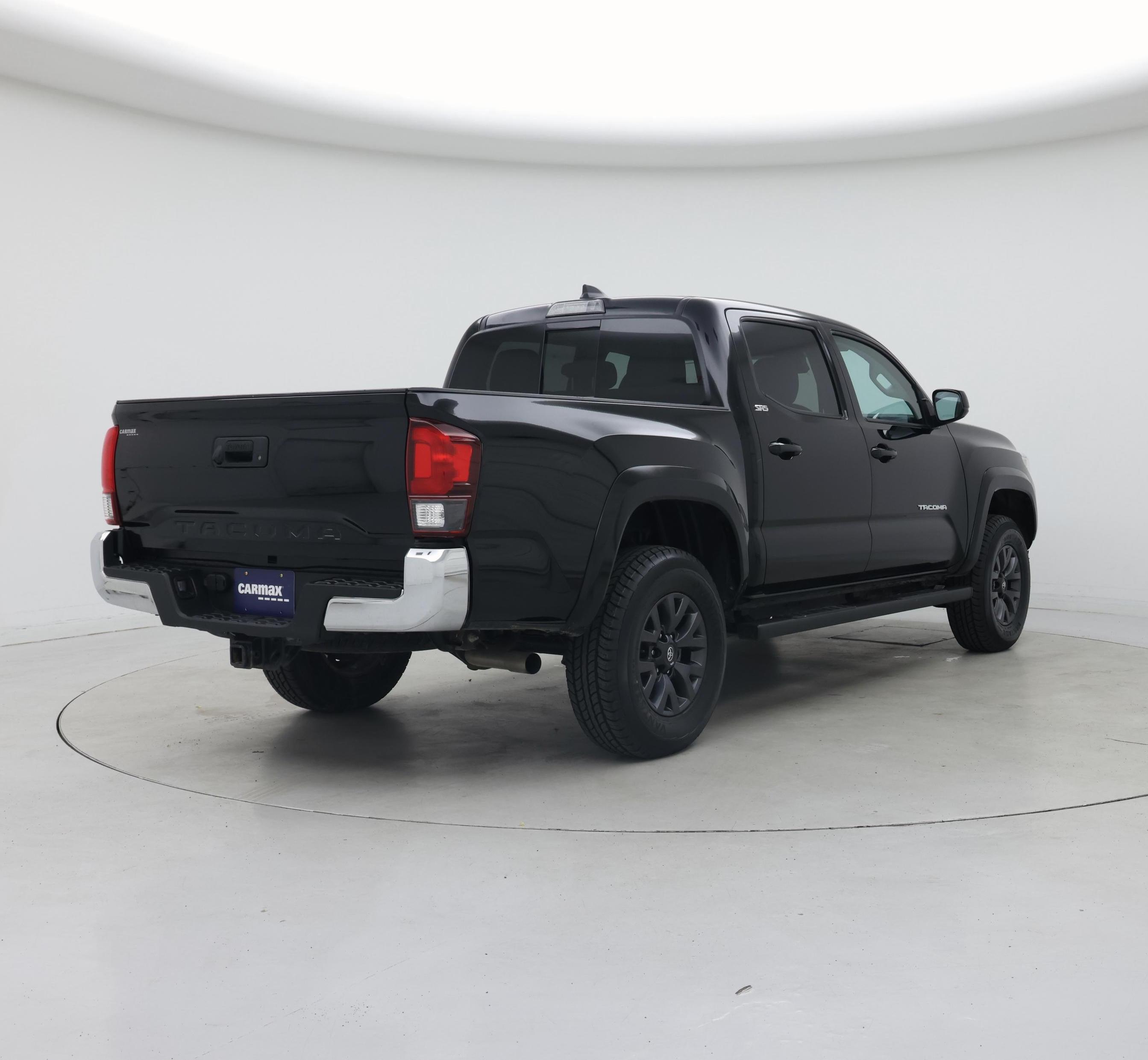 Thumbnail: 2023 Toyota Tacoma - 8