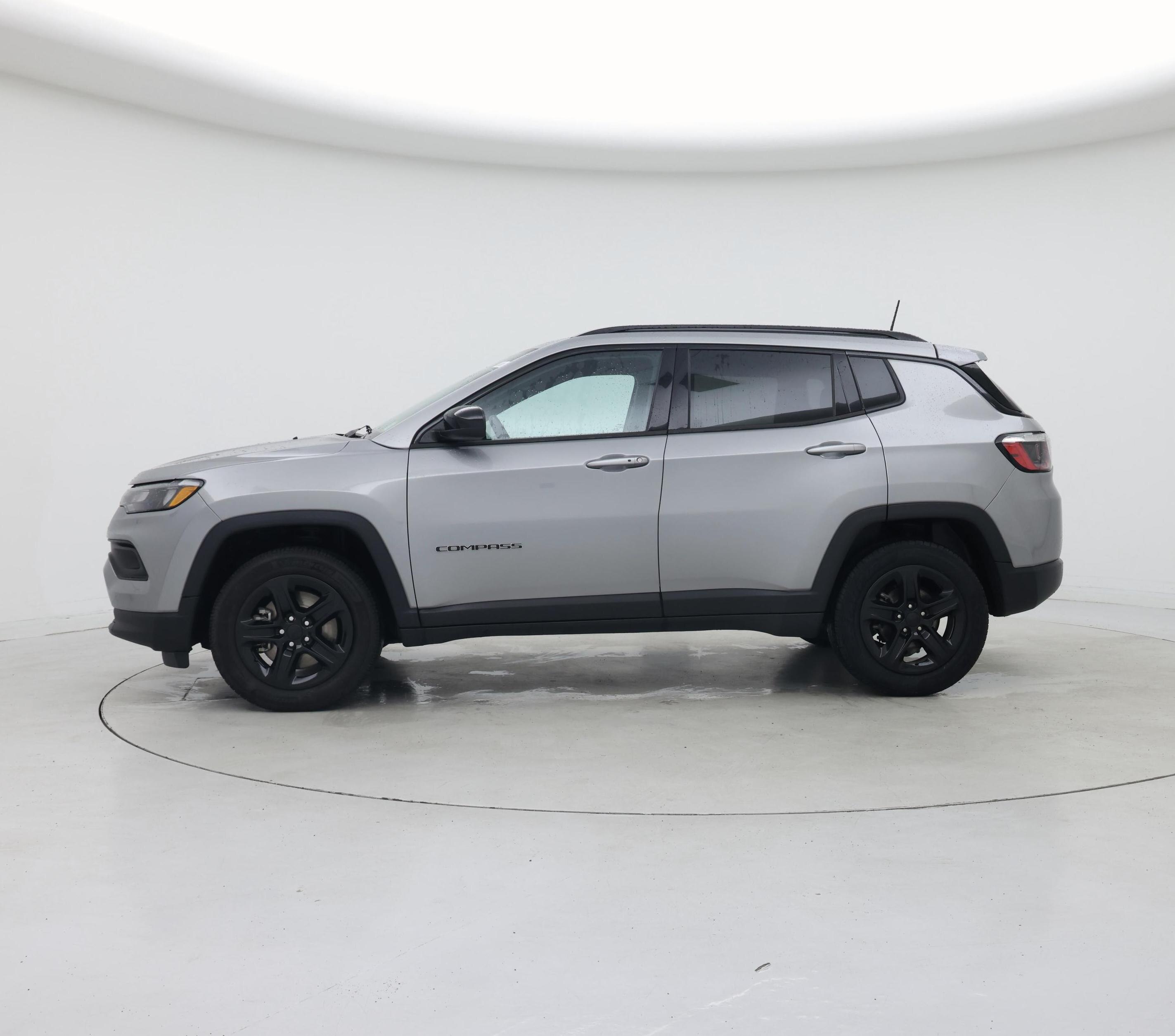 Thumbnail: 2023 Jeep Compass - 3