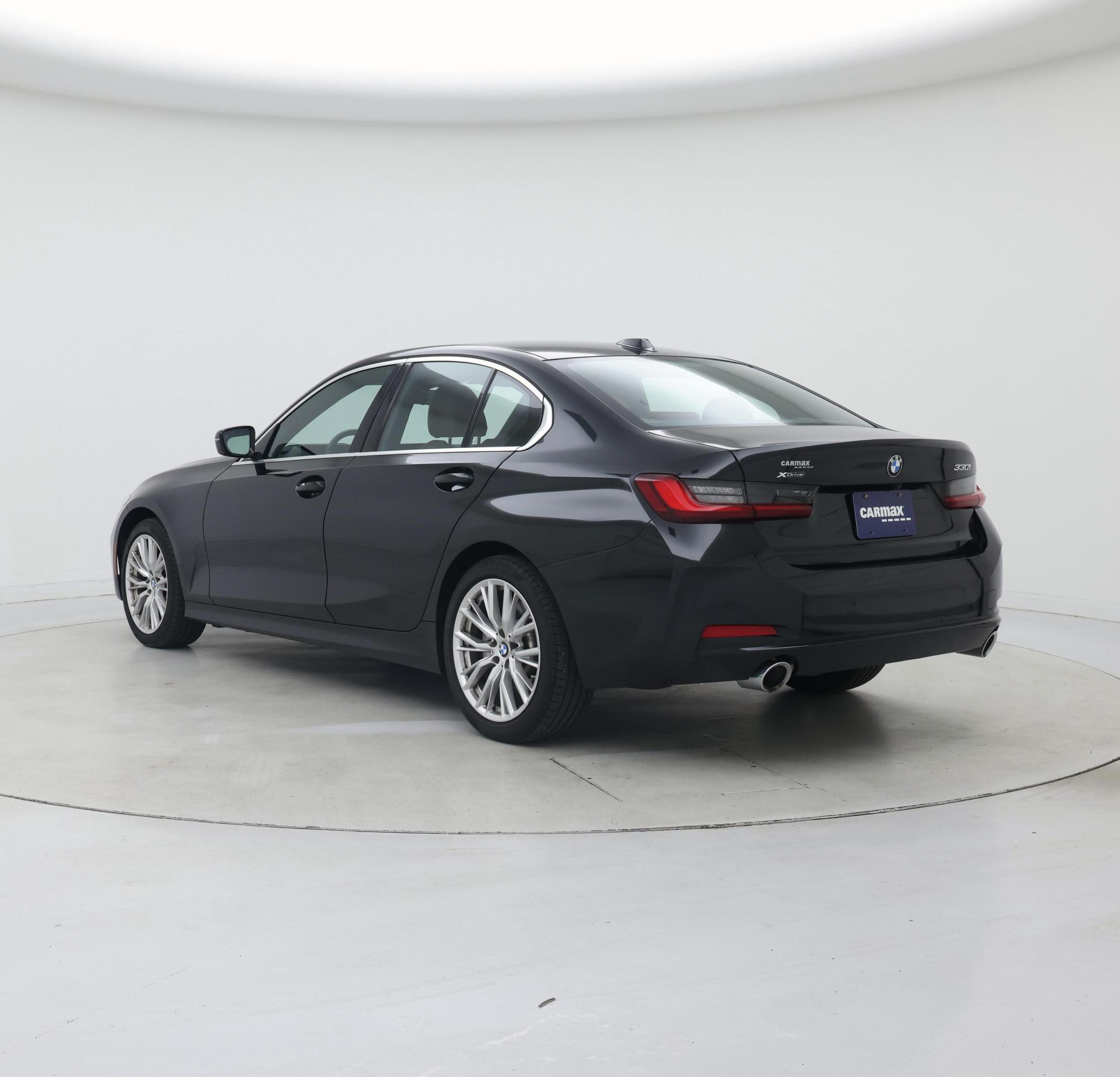 Thumbnail: 2024 BMW 3 Series - 2